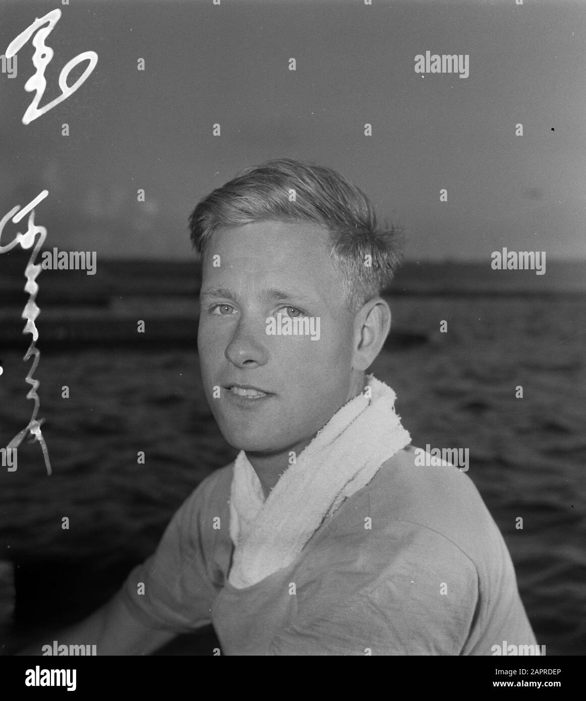 Canottaggio. Quattro con accoppiamento. Jan Willem Pennink Annotazione: Selezionato Per I Giochi Olimpici Di Helsinki Data: 13 Maggio 1952 Parole Chiave: Ritratti, Canottaggio, Atleti Nome Personale: Pennink, Jan Willem Foto Stock