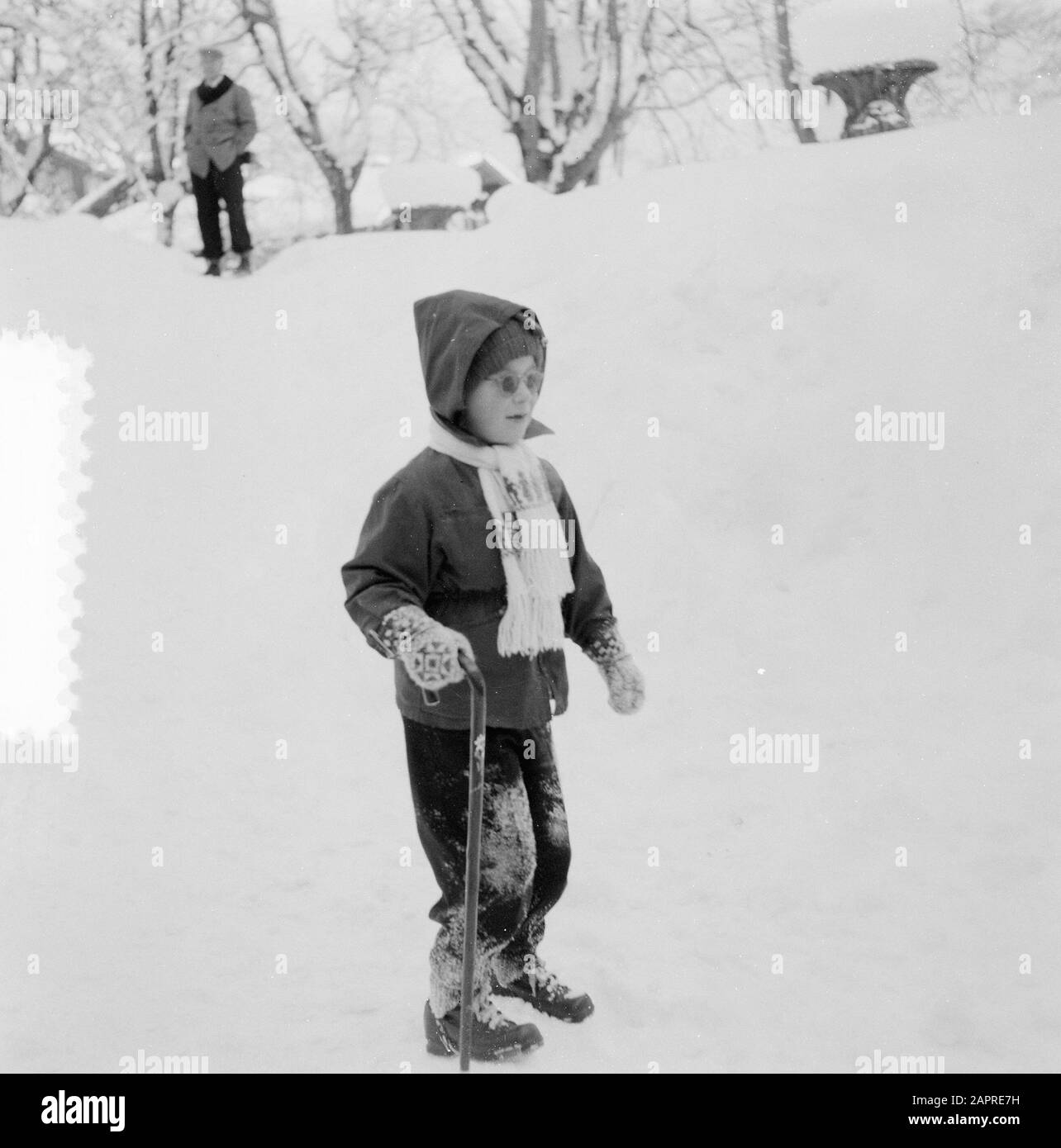 Visita reale a Grindelwald, foto di Marijke Data: 31 dicembre 1953 luogo: Grindelwald Parole Chiave: Principesse Nome personale: MARAKE Foto Stock