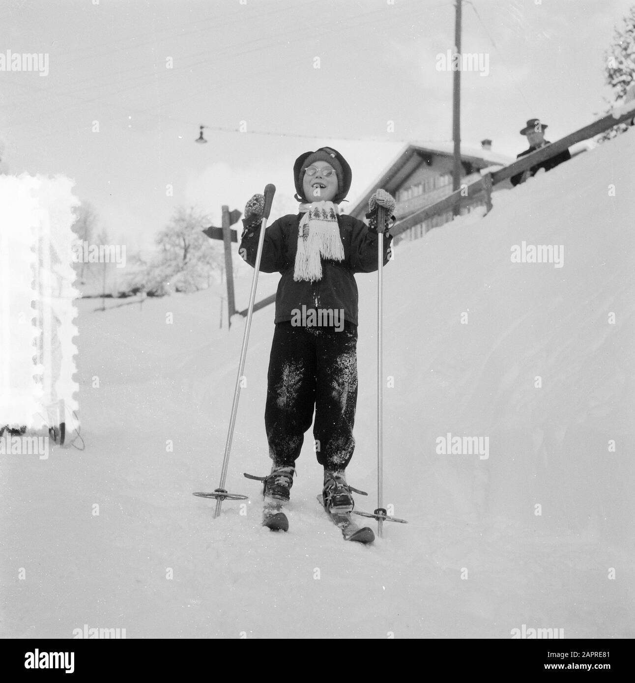 Visita reale a Grindelwald (Marijke op sde skis) Data: 31 dicembre 1953 luogo: Grindelwald Parole Chiave: Principesse, skien nome Della Persona: Marijke Foto Stock