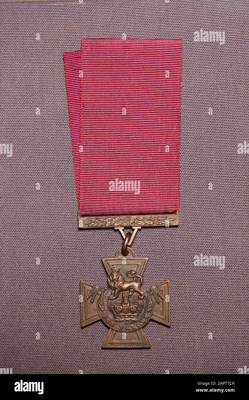 Guy Gibson Vc Medal Wing Commander Guy Penrose Gibson, Vc, Dso & Bar, Dfc & Bar (12 Agosto 1918 - 19 Settembre 1944) Foto Stock