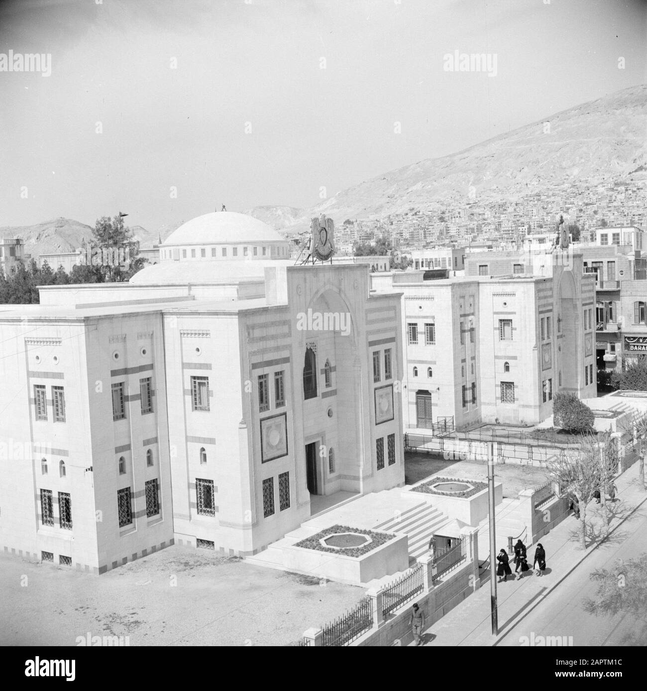 Medio Oriente 1950-1955: Siria edificio del Parlamento a Damasco Data: 1950 luogo: Damasco, Siria Parole Chiave: Edifici, immagini di strada Foto Stock