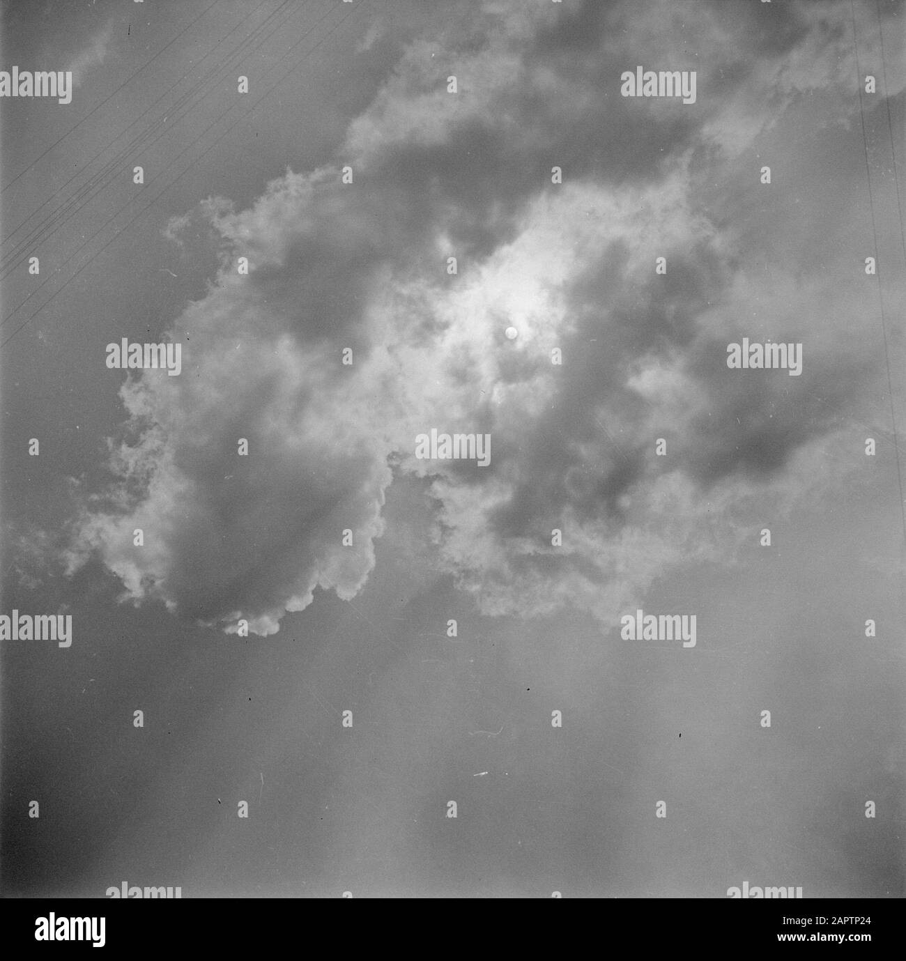 Natura Dutch cloud skies Data: 1937 Località: Olanda Parole Chiave: Cielo, nuvole Foto Stock