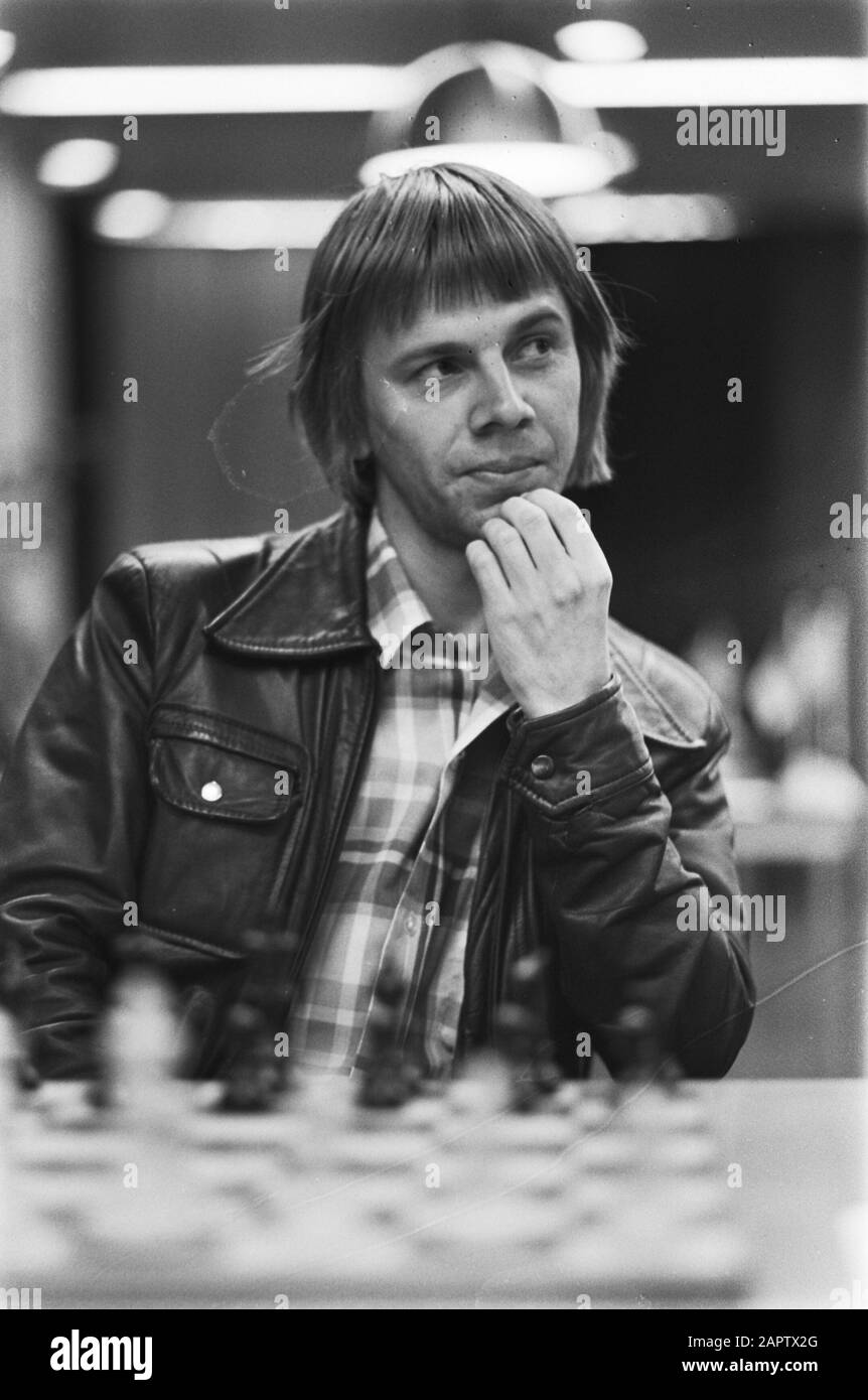 Torneo Di Scacchi Interpolis, 3/4, 5/6 Karpov To Move Data: 23 Settembre 1977 Parole Chiave: Chess Nome Del Personale: Torneo Di Scacchi Interpolis, Karpov, Anatoli Foto Stock