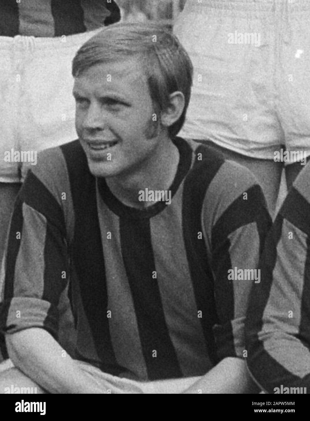 DWS-FC Twente 1-3 la squadra di DWS, in piedi flnr, Flinkewing, Soetekouw, Pijlman, Dijkstra, Overweg, Jongbloed, seduta flnr, Smit, Geurtsen, Van der Vall, Seemann, Rensenbrink Data: 18 agosto 1968 Località: Amsterdam, Noord-Holland Parole Chiave: Squadre, gruppo di calcio, Nome personale: Dijkstra, Jos, Flinkewing, Frits, Geurtsen, French, Jongbloed, Jan, Overweg, Niels, Pijlman, André, Rensenbrink, Rob, Seemann, Finn, Smit, Aad, Soetekouw, Frits, Vall, Kick Van Der Count : Unknown/Anefo Foto Stock