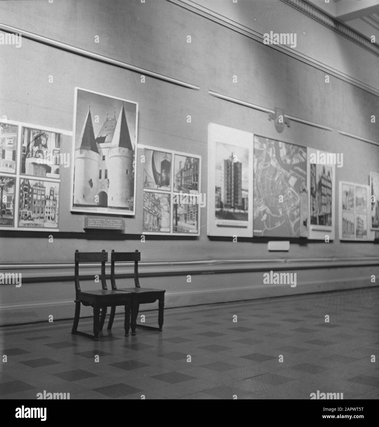 HIE [Olanda in Inghilterra]/Anefo London series Dutch exhibition in Belfast Data: Maggio 1943 Località: Belfast, Gran Bretagna Parole Chiave: EXHIBITIONS, World War II Foto Stock