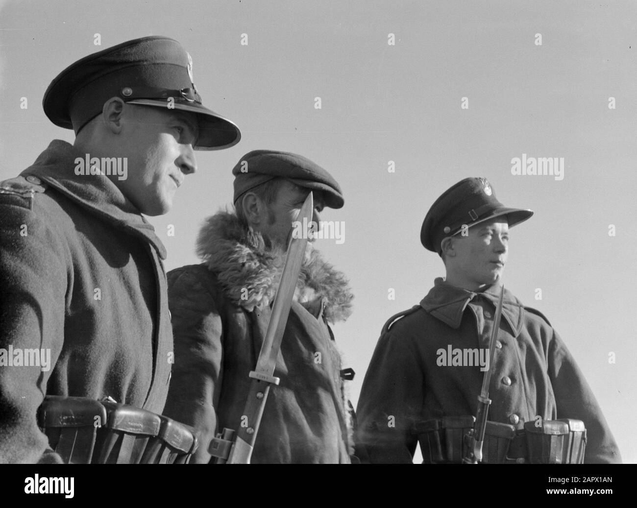 Viaggio in Lituania Pattugliando soldati Annotazione: Non è chiaro se questo quadro sia stato fatto sul territorio polacco o lituano. Data: 1934 luogo: Lituania, Polonia Parole Chiave: Sicurezza di frontiera, militare Foto Stock