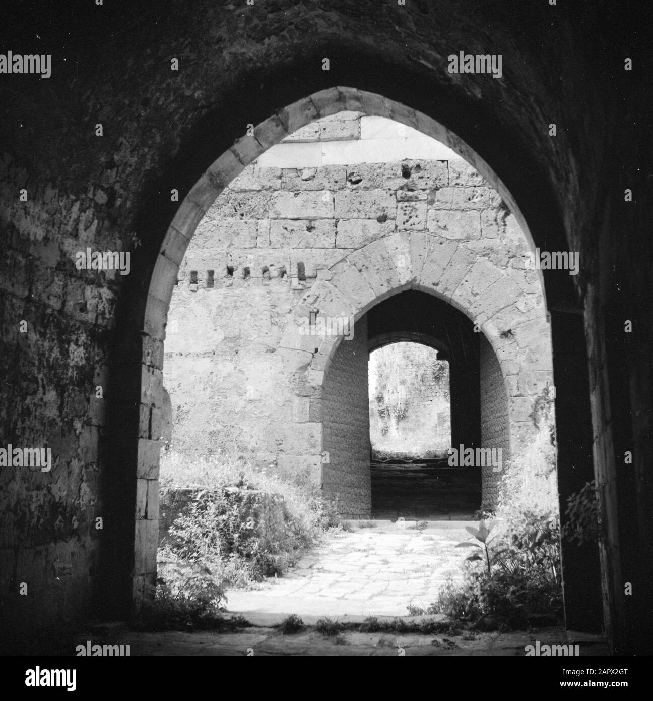 Medio Oriente 1950-1955: Porte del Libano nella Fortificazione di Tripoli Data: 1950 luogo: Libano, Tripoli Parole Chiave: Forti, muri, porte Foto Stock