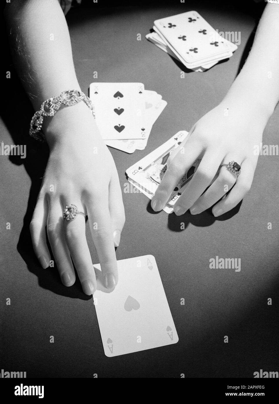 Pubblicità Fotografia Gioielli Data: Non Data Foto Stock