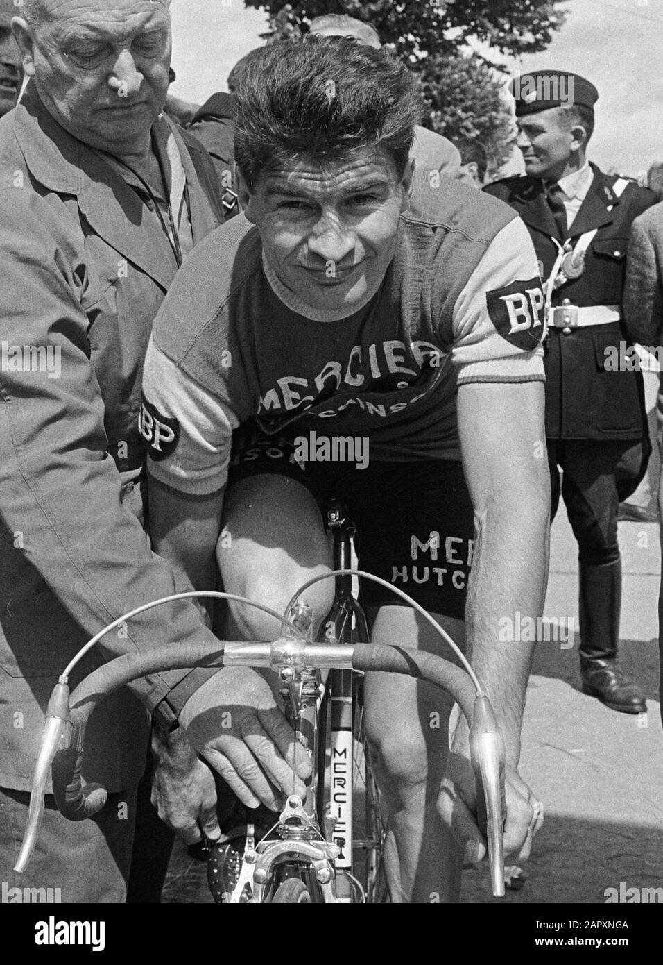 Ciclismo, è morto Raymond Poulidor, il più amato dalla Francia