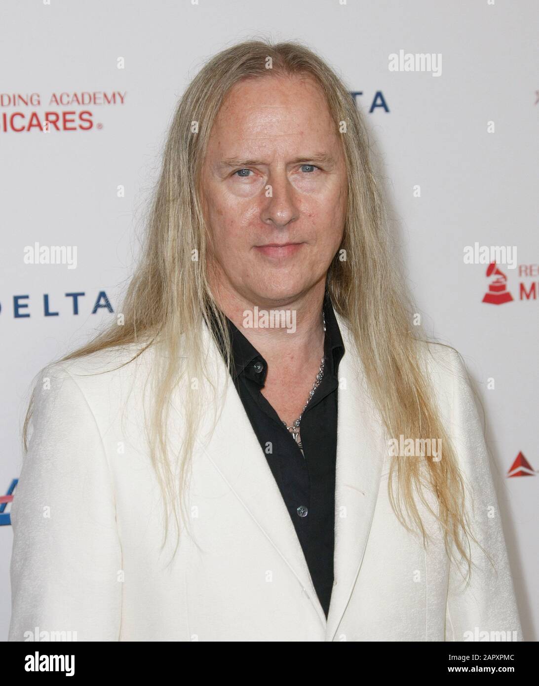 Los Angeles, Stati Uniti. 24th Gen 2020. Los ANGELES, CALIFORNIA - 24 GENNAIO: Alcie in Chains - Jerry Cantrell frequenta MusiCares Persona dell'anno onorando Aerosmith a West Hall al Los Angeles Convention Center il 24 gennaio 2020 a Los Angeles, California. Foto: Crash/Imagespace Credit: Imagespace/Alamy Live News Foto Stock