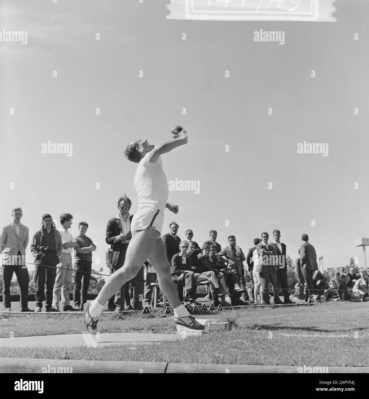 Tienkamp Nederland, Jelle Doornbosch disco Throw Data: 5 agosto 1962 Parole Chiave: Discusthrow, TIENKAMPs Foto Stock