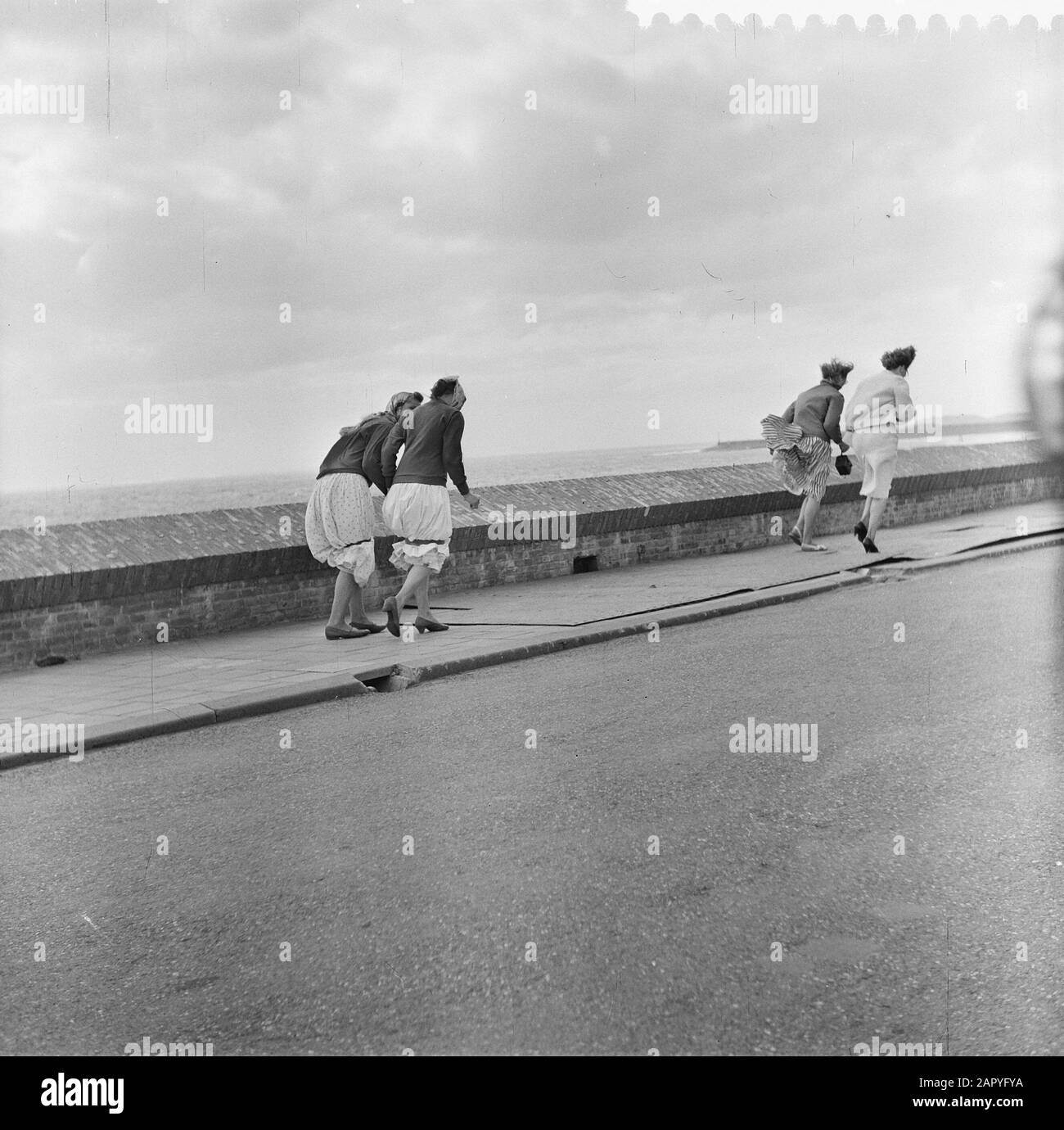 Vento forte nei Paesi Bassi Data: 14 luglio 1958 Parole Chiave: Vento Foto Stock