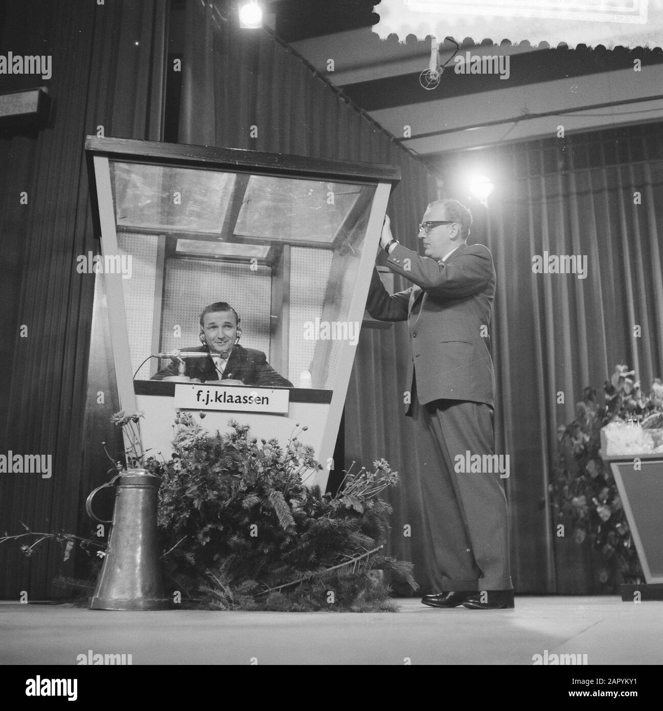 TV-quiz You take Something of IT Data: 9 gennaio 1960 Parole Chiave: TV quizen Foto Stock