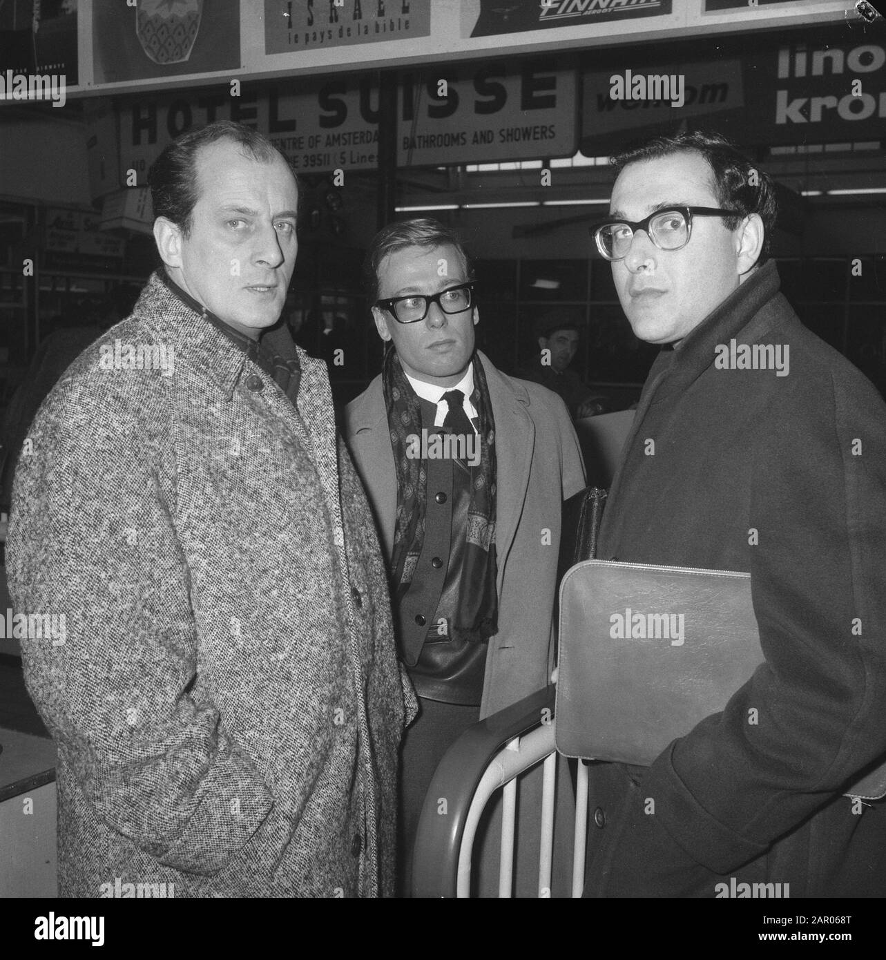 Scrittore inglese Harold Pinter in Olanda per frequentare Het Birthdagsfeest Data: 1 marzo 1962 Parole Chiave: Scrittori Foto Stock