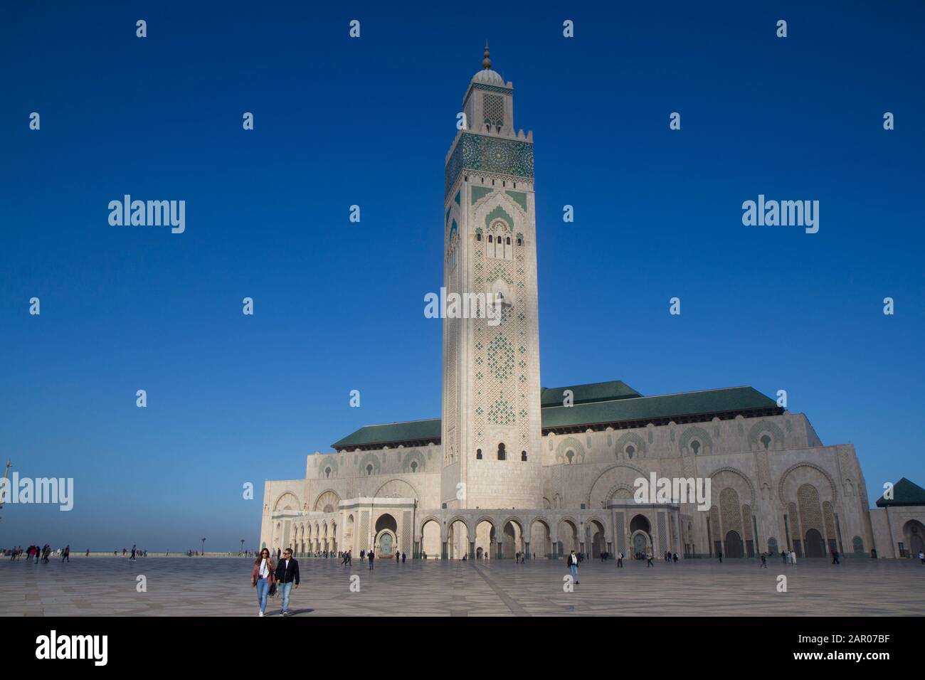 Una vista della moschea Hassan II nel mese di novembre a Casablanca, capitale economica del Marocco. Questa è la più grande moschea in Africa. Foto Stock