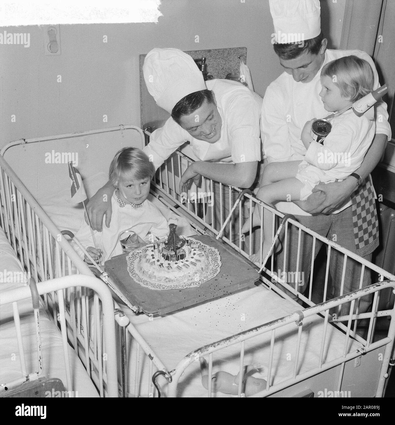 Wereldspaardag, Festa All'Emmakinderziekenhuis Amsterdam Data: 29 Ottobre 1962 Località: Amsterdam, Noord-Holland Parole Chiave: Festival Foto Stock