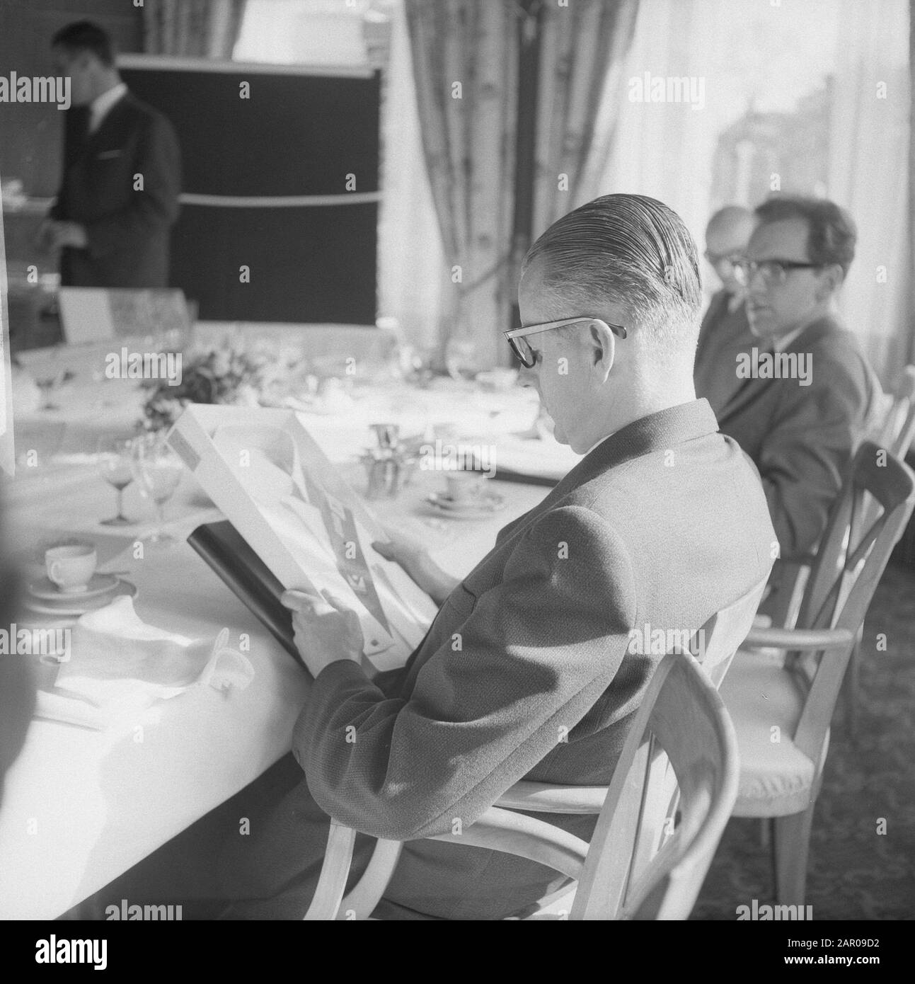 Incarico Agenzia pubblicitaria Schippers (parte di Melka) Data: 12 aprile 1962 Parole Chiave: Partys, Agenzie pubblicitarie Nome personale: Melka Nome istituzionale: Schippers Foto Stock