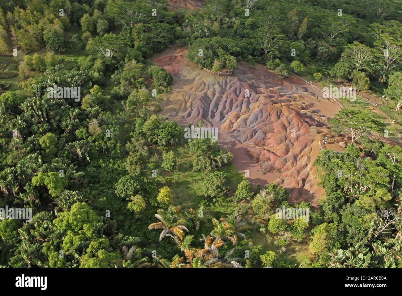 Formazione Geologica Di Sette Terre Colorate, Pianura Di Chamarel, Quartiere Riviere Noire, Mauritius Sud-Occidentale. Foto Stock