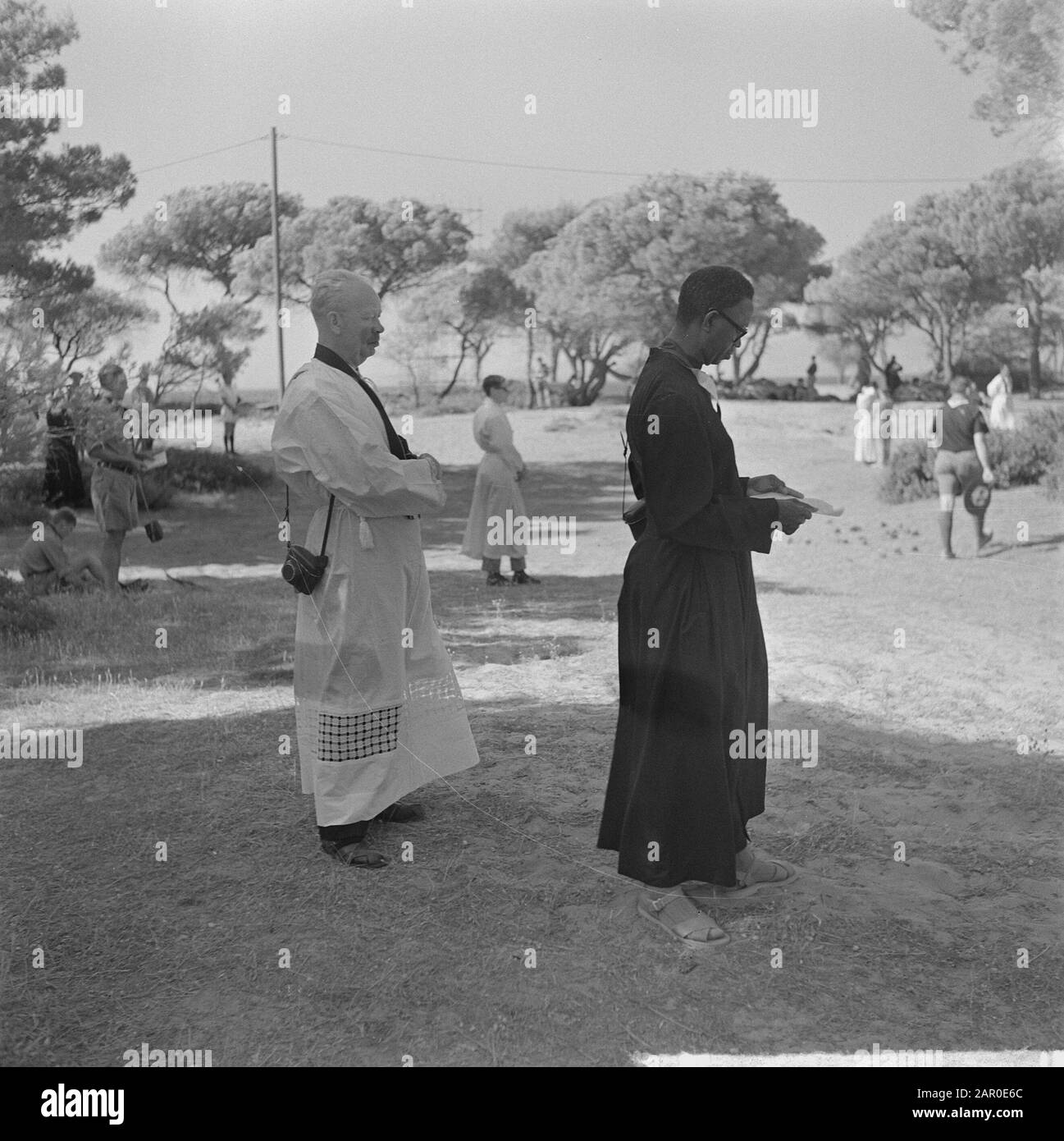 Jamboree 1963 Alla Marathon Grecia. Scout cattoliche in tutto il mondo con comune H. Mis e comunione Data: 12 agosto 1963 Località: Grecia Parole Chiave: Comunioni Nome dell'istituzione: Jamboree Foto Stock