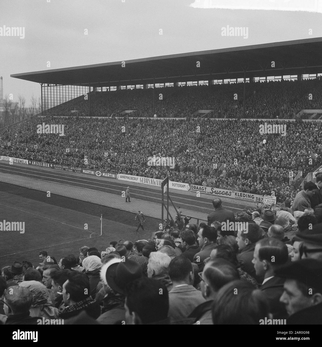 New grandstand Sparta on Spangen Data: 10 Novembre 1963 Parole Chiave: Tribunes Nome istituto: Sparta Foto Stock