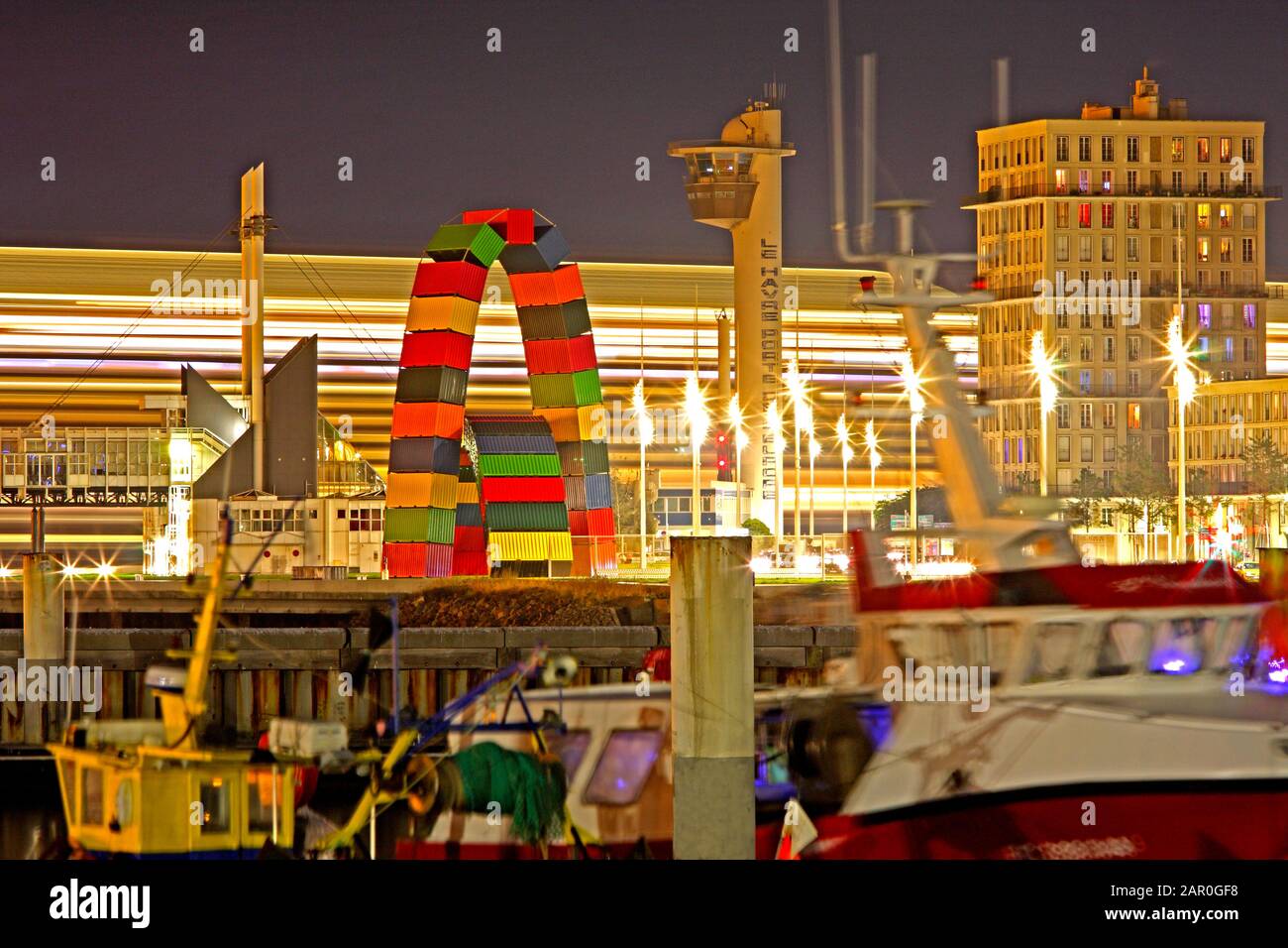 Porto Di Le Havre Di Notte, Normandia, Francia Foto Stock