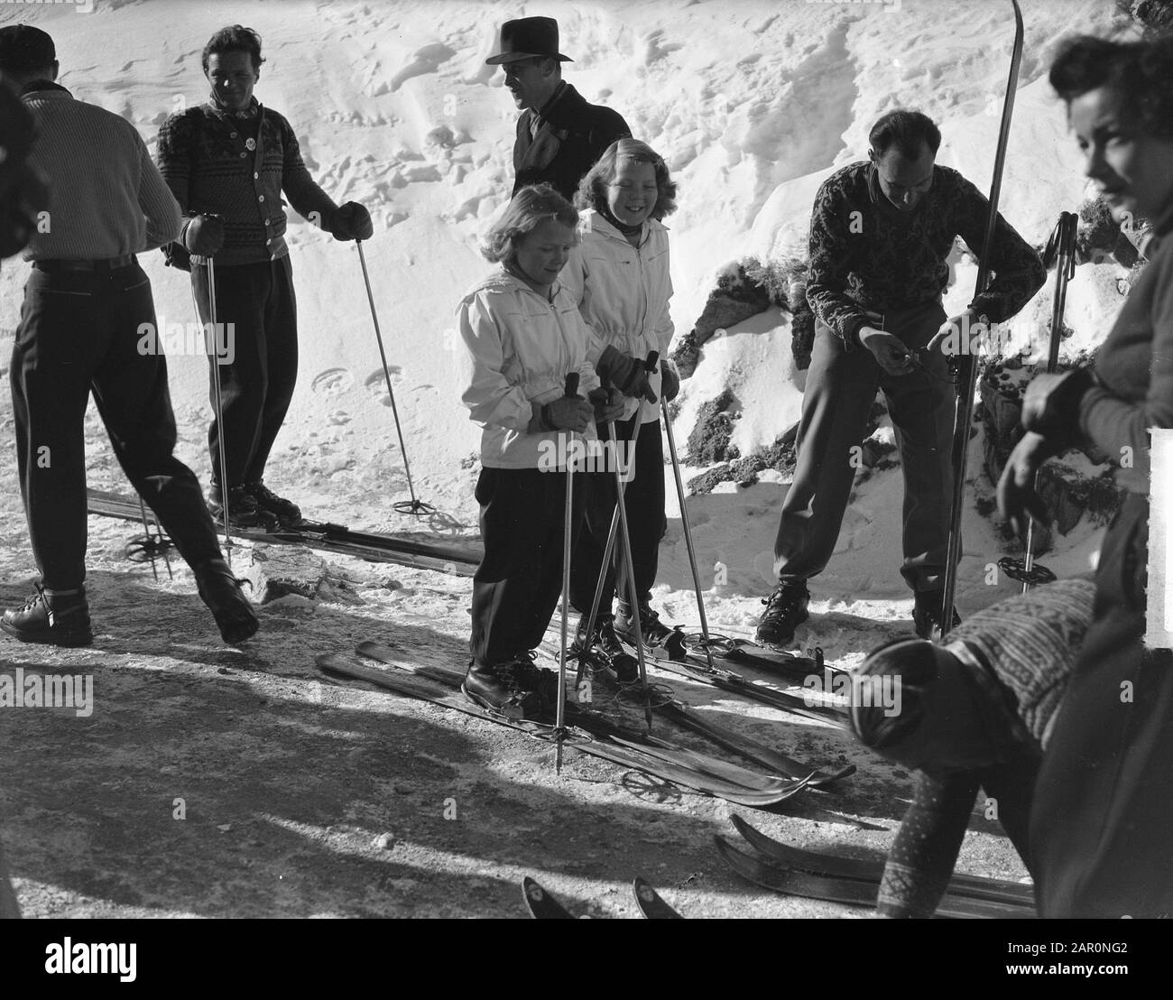 Principesse In Tirol (Sankt Anton) Data: 12 Febbraio 1949 Luogo: Austria, Sankt Anton Am Arlberg, Tirol Foto Stock