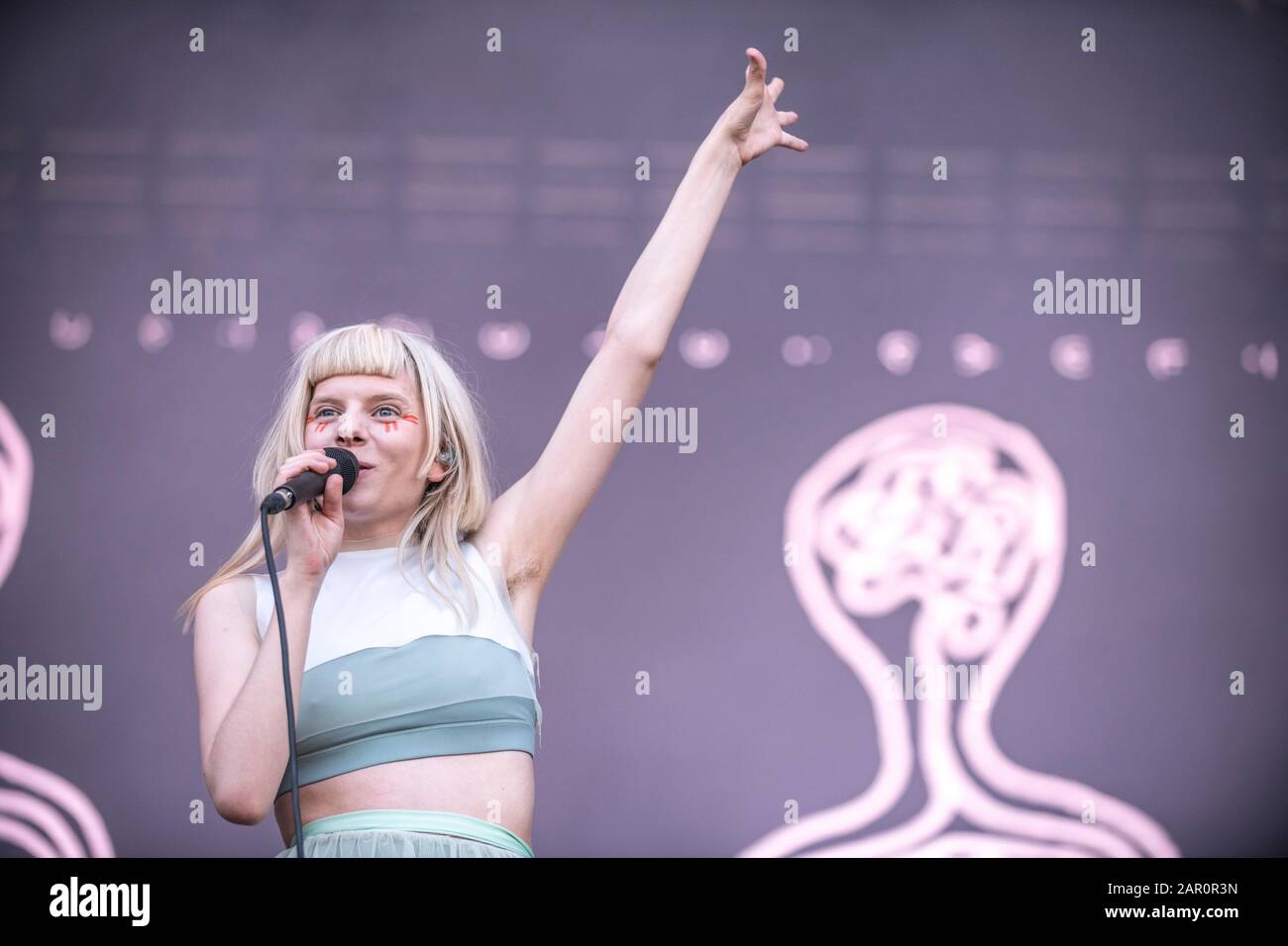 Aurora in scena al Festival Cruïlla, Barcellona, 3 giugno 2019. Fotografo: Ale Espaliat Foto Stock
