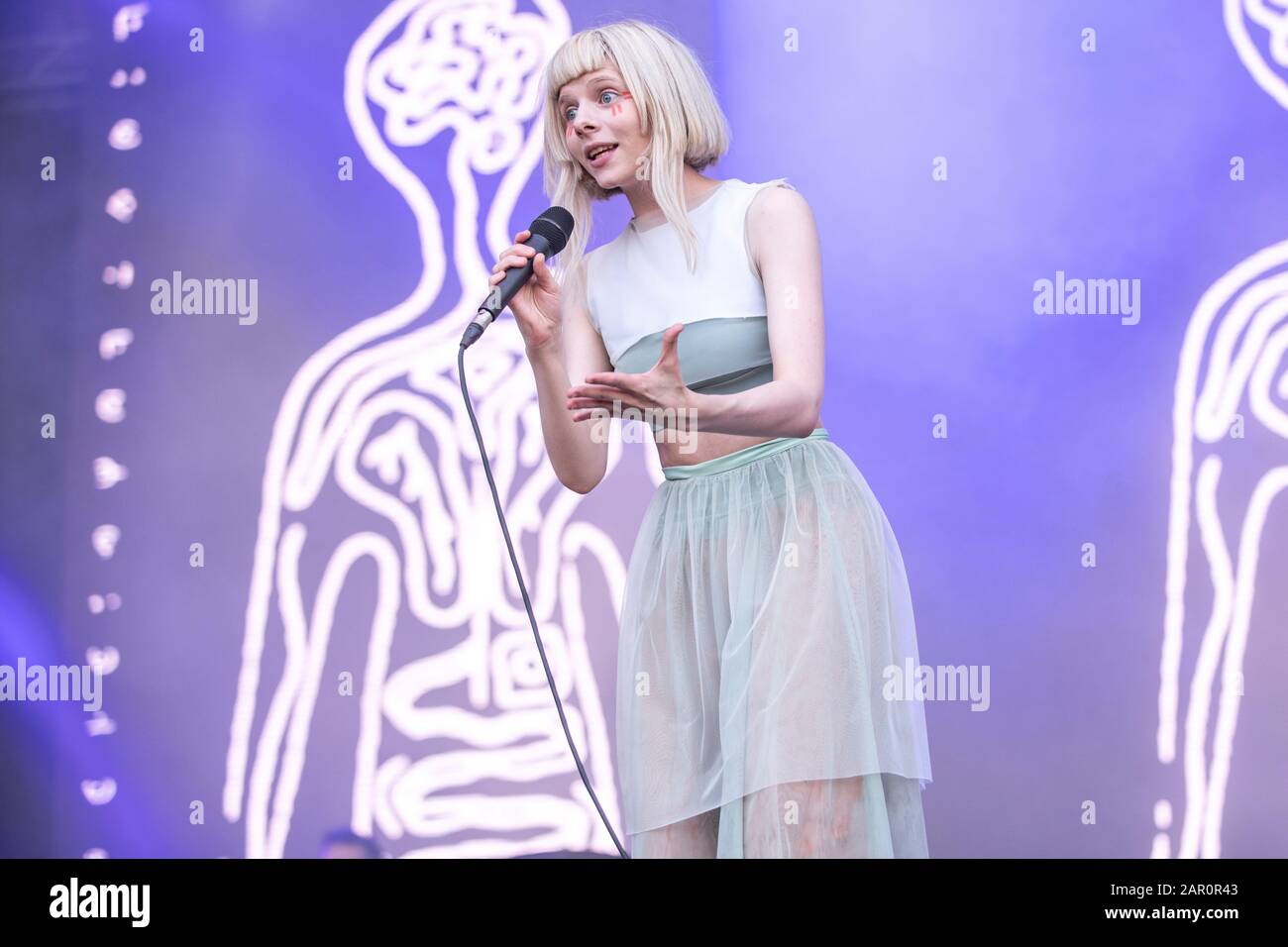 Aurora in scena al Festival Cruïlla, Barcellona, 3 giugno 2019. Fotografo: Ale Espaliat Foto Stock