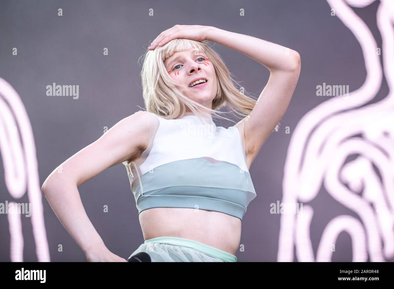 Aurora in scena al Festival Cruïlla, Barcellona, 3 giugno 2019. Fotografo: Ale Espaliat Foto Stock