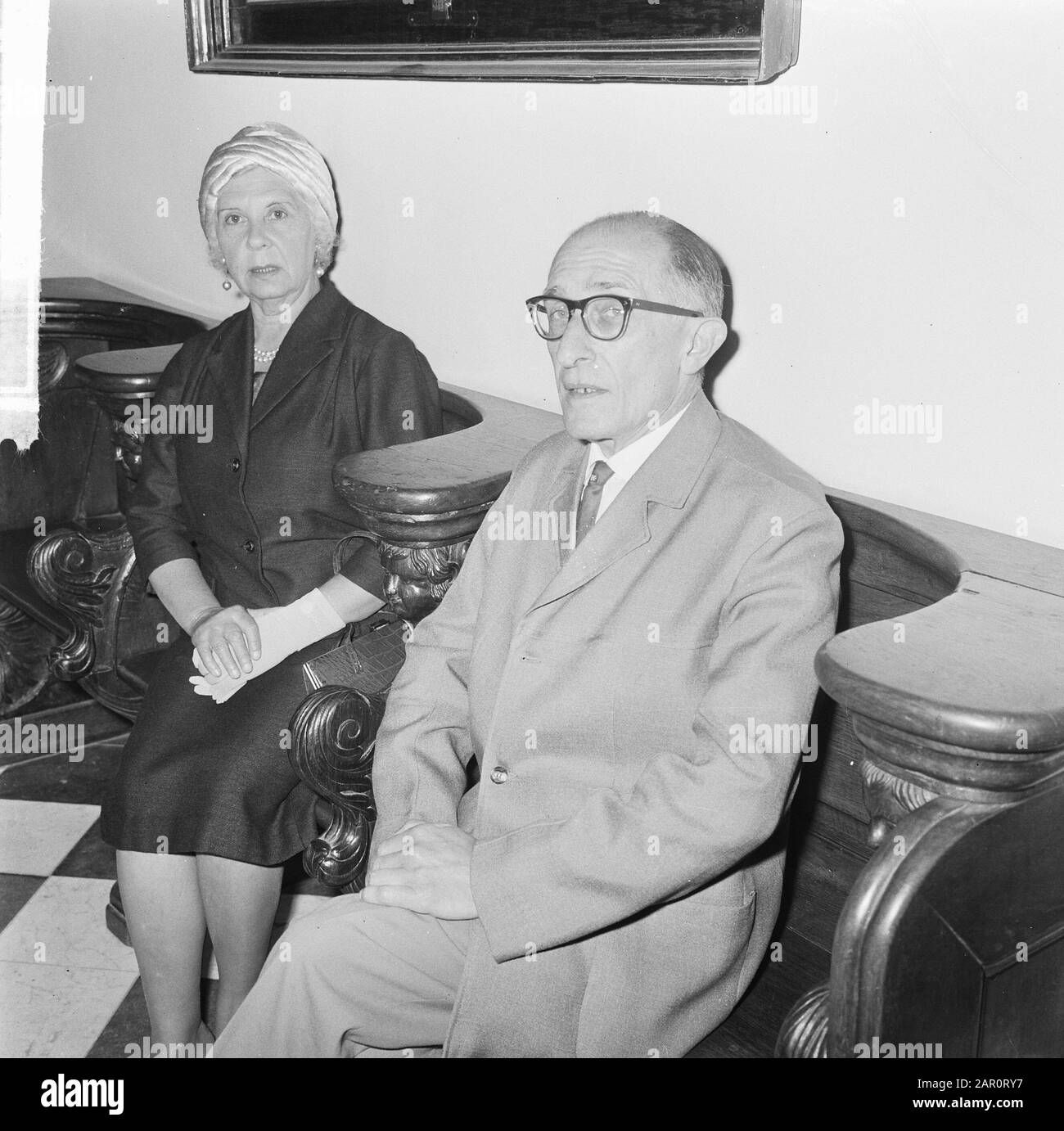 Un nuovo vecchio maestro di Frans Hals, Sig. E Sig.ra Leonid Hotinov Data: 20 maggio 1964 Nome personale: Guarisci FRANCESE Foto Stock