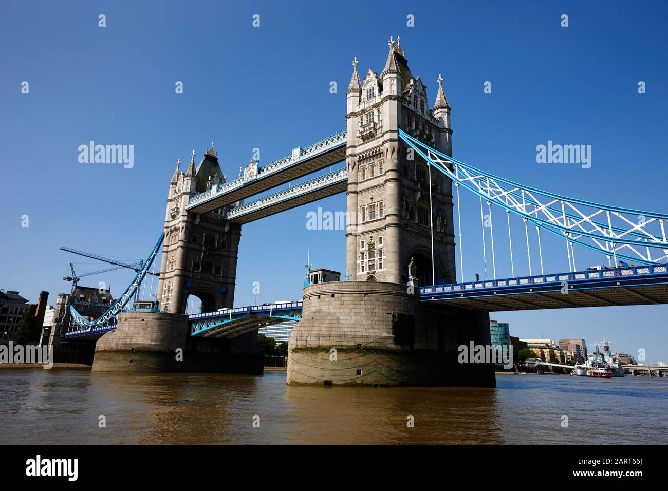 Il Tower Bridge di Londra Inghilterra REGNO UNITO Foto Stock
