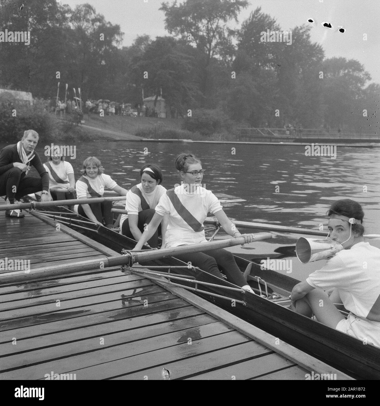 Campionati europei di canottaggio Signore a Duisburg, otto di Argo Data: 20 Agosto 1965 luogo: Duisburg Parole Chiave: Canottaggio, Campionati Nome personale: Argo Foto Stock