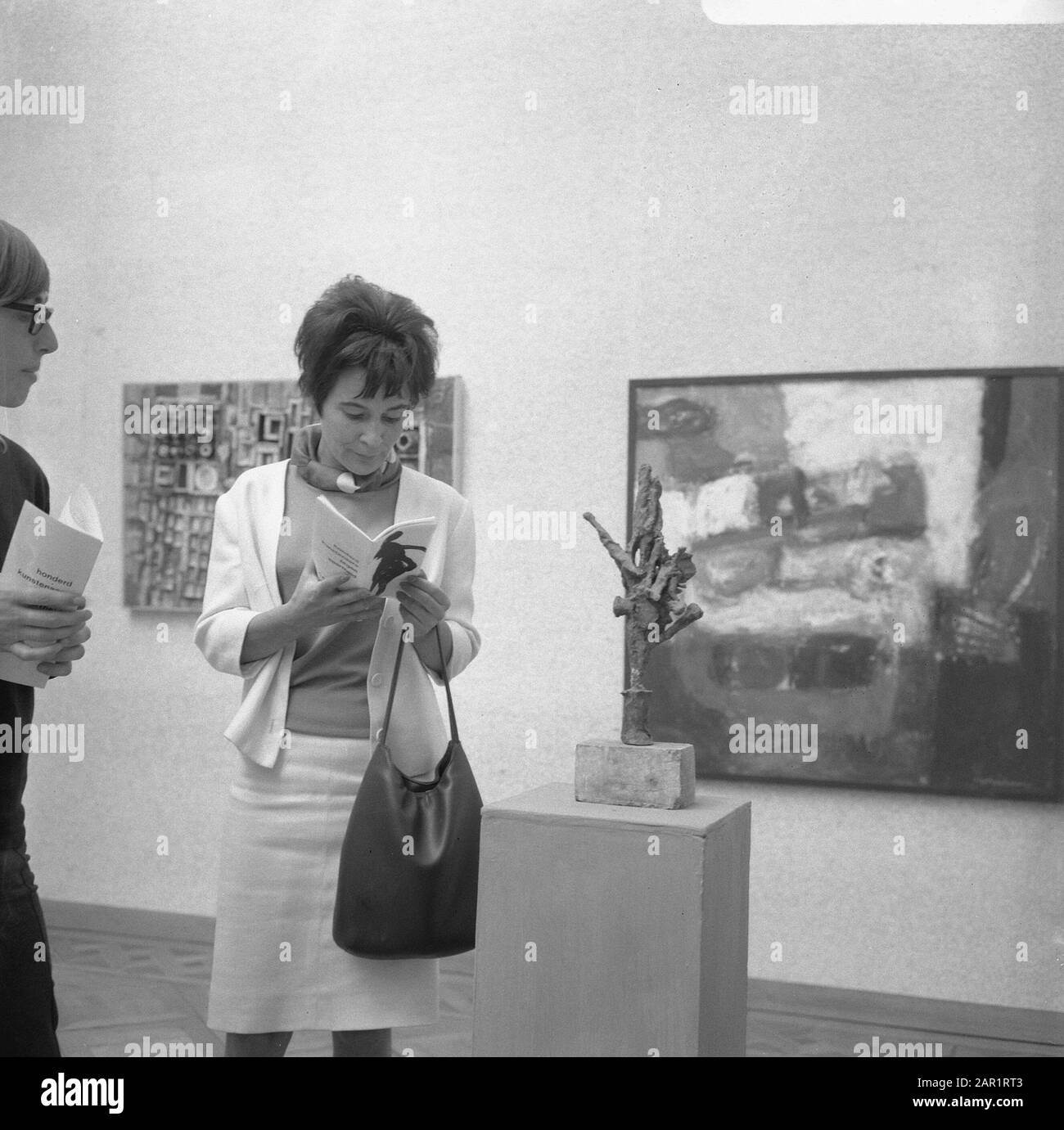 Giorno di visualizzazione per l'asta TV in Fodor Data: 3 maggio 1966 Nome istituto: Fodor Foto Stock