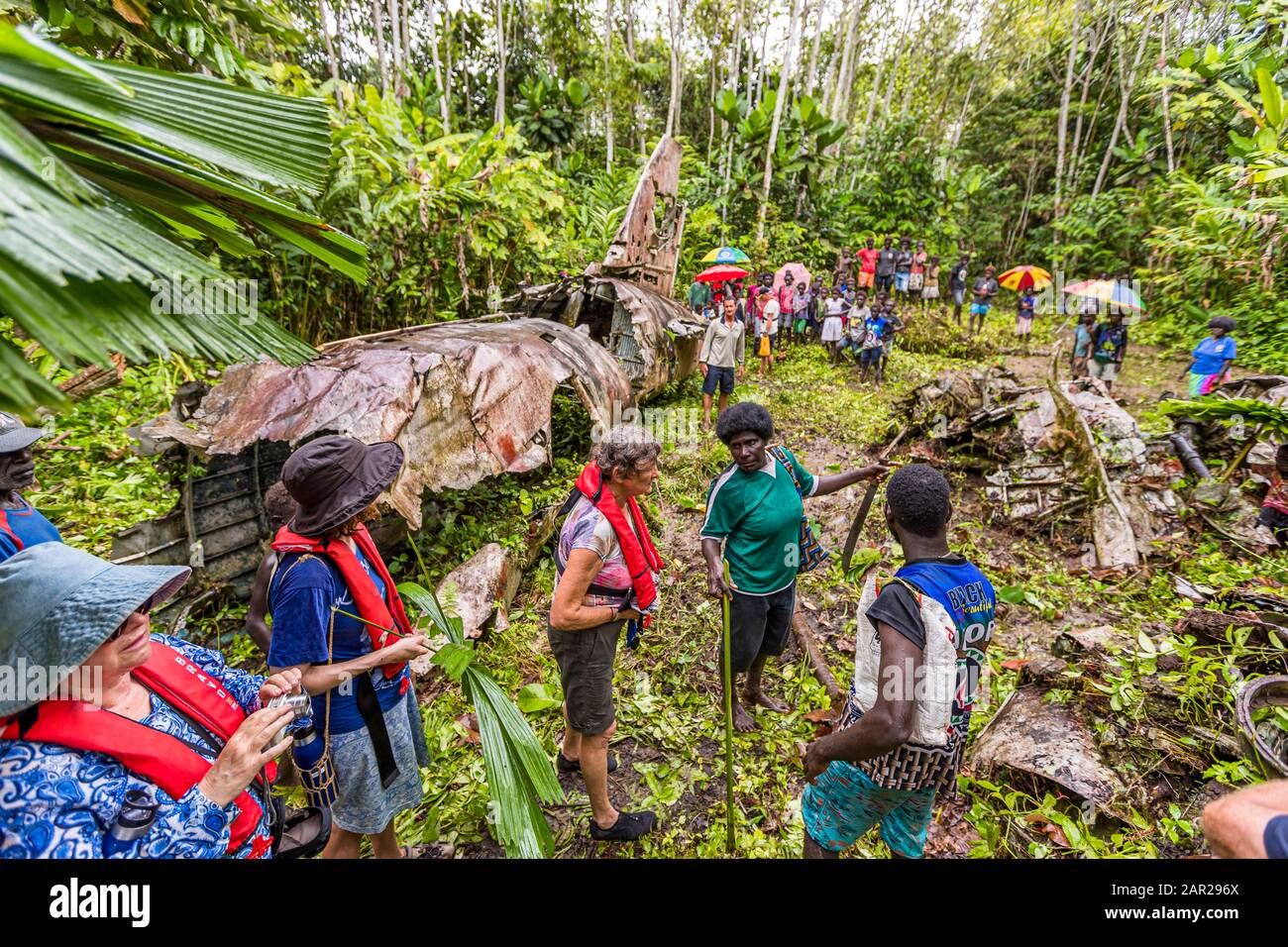 Rack di aerei dell'ammiraglio giapponese Yamamoto nella giungla di Bougainville, Papua Nuova Guinea Foto Stock
