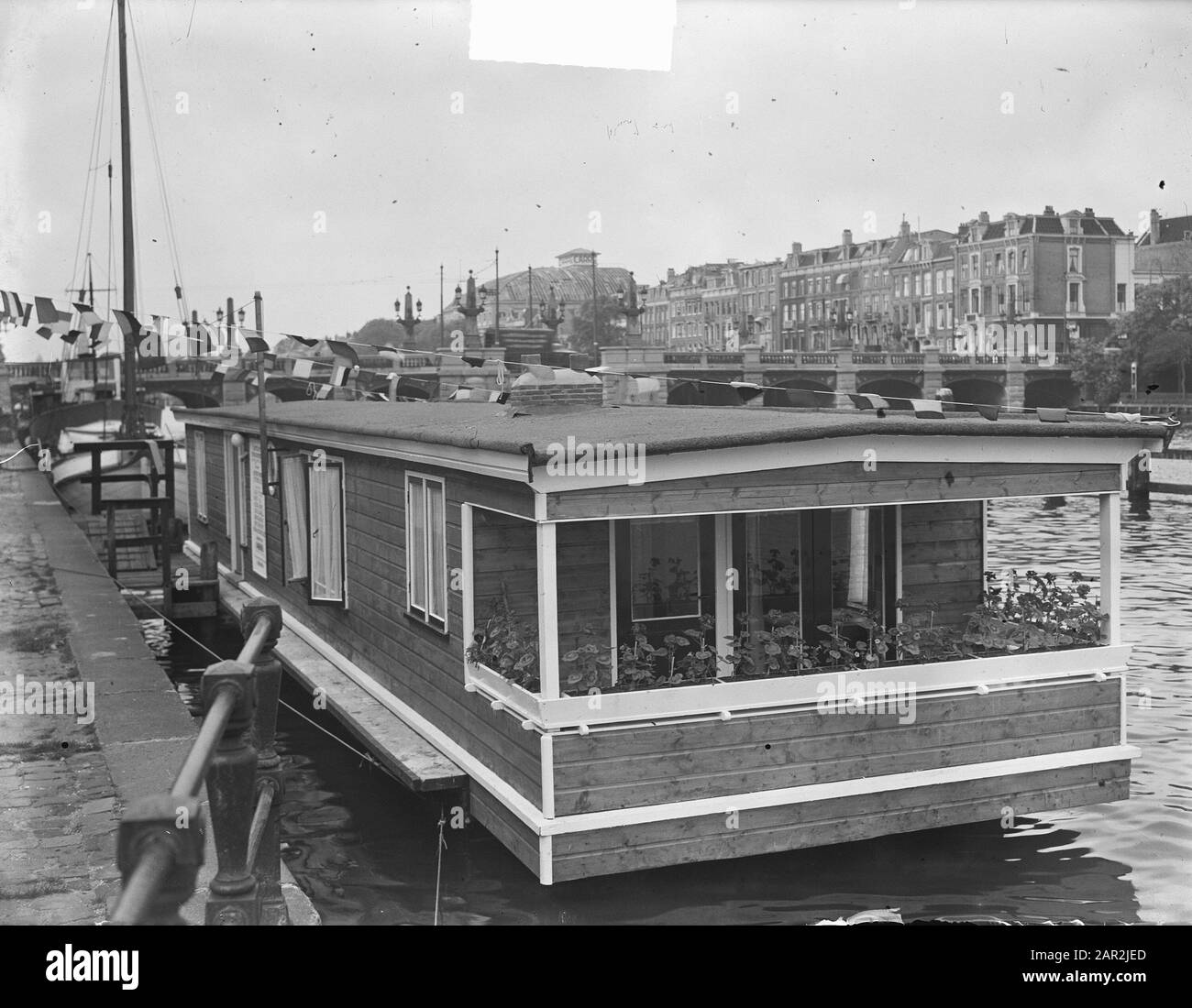 Woonark In Amstel Annotazione: Assegnazione Vlaming Data: 22 Maggio 1950 Località: Amsterdam Parole Chiave: Houseboats Foto Stock