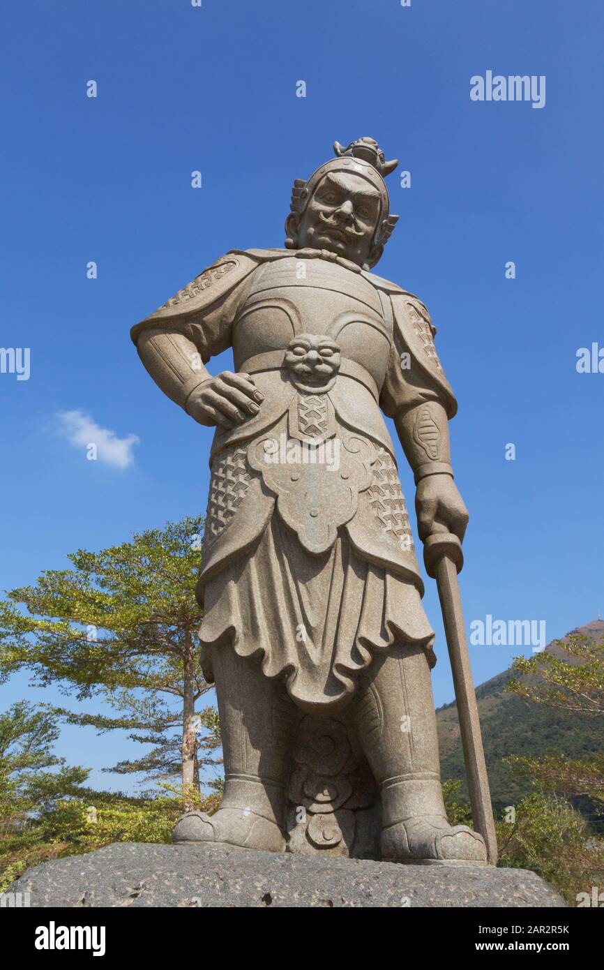 Generale Catura, Una Delle Dodici Divine Generali, O Dodici Heavenly Generals Statue, Ngong Ping; Lantau Island, Hong Kong Asia Foto Stock