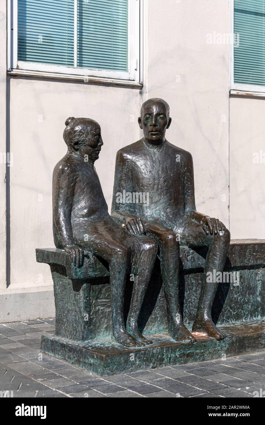 "Hyldemor', scultura in bronzo di Hanne Varming, 1989; Kultorvet, Copenhagen, Danimarca Foto Stock