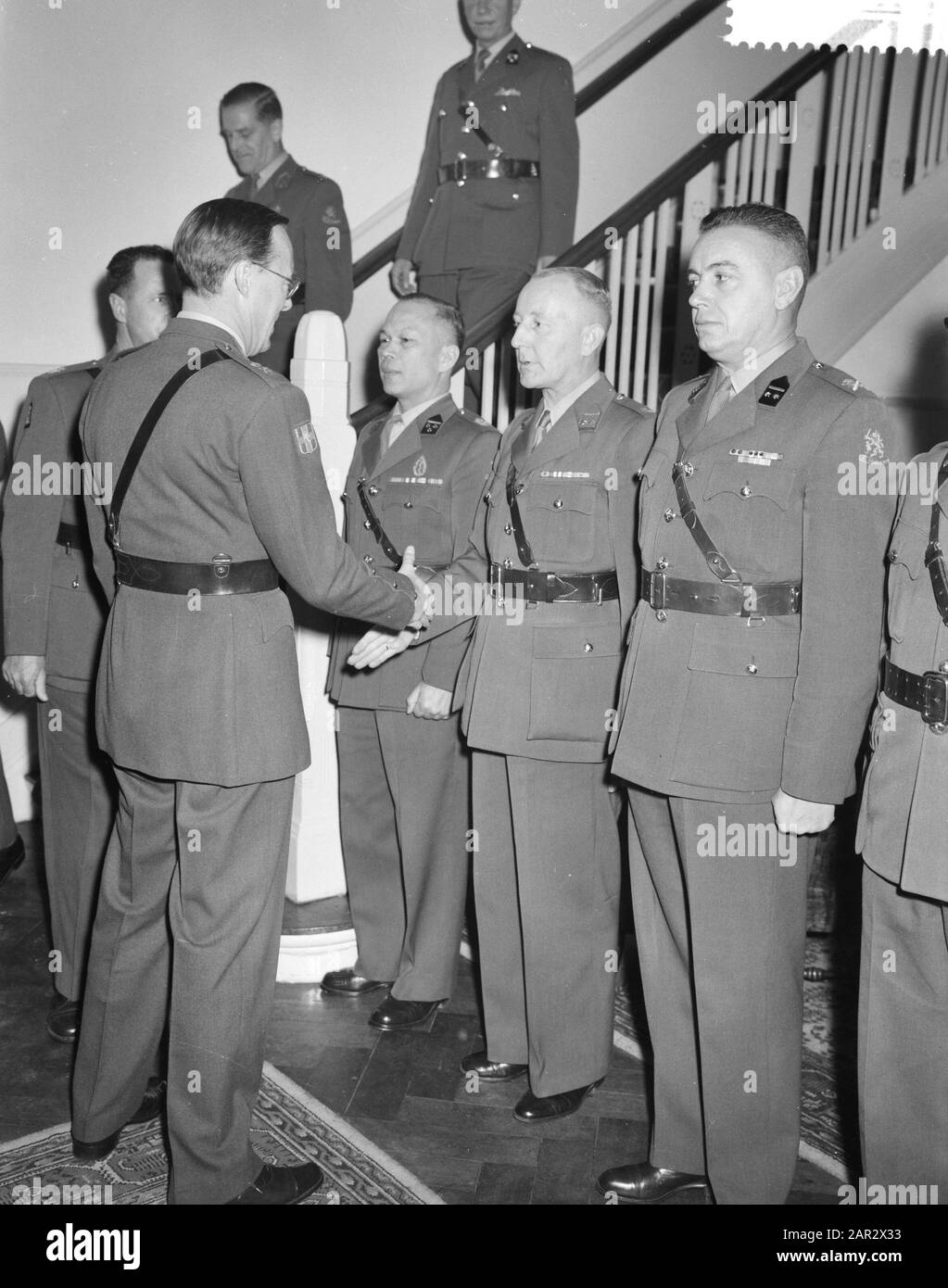 Prins Bernhard apre un centro di studio per la leadership militare in casa Sonneheerdt a Hilversum Data: 8 gennaio 1960 Località: Hilversum Parole Chiave: Aperture, centri di studio Nome personale: Bernhard, Prince Foto Stock