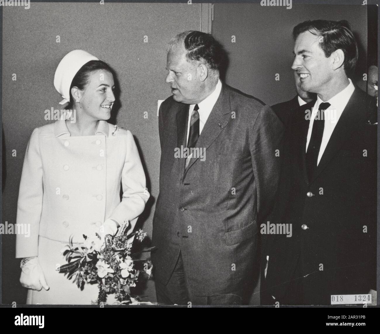 Casa reale, principesse, simposi, ospedali, Barnard C.N., Lucasziekenhuis Saint, Margriet, principessa, Report A.G.M.V. Data: 3 marzo 1967 Parole Chiave: Casa reale, principesse, simposi, ospedali Nome personale: Barnard C.N., Lucasziekenhuis Sint, Margriet, princess, Report a.g.m.V. Foto Stock