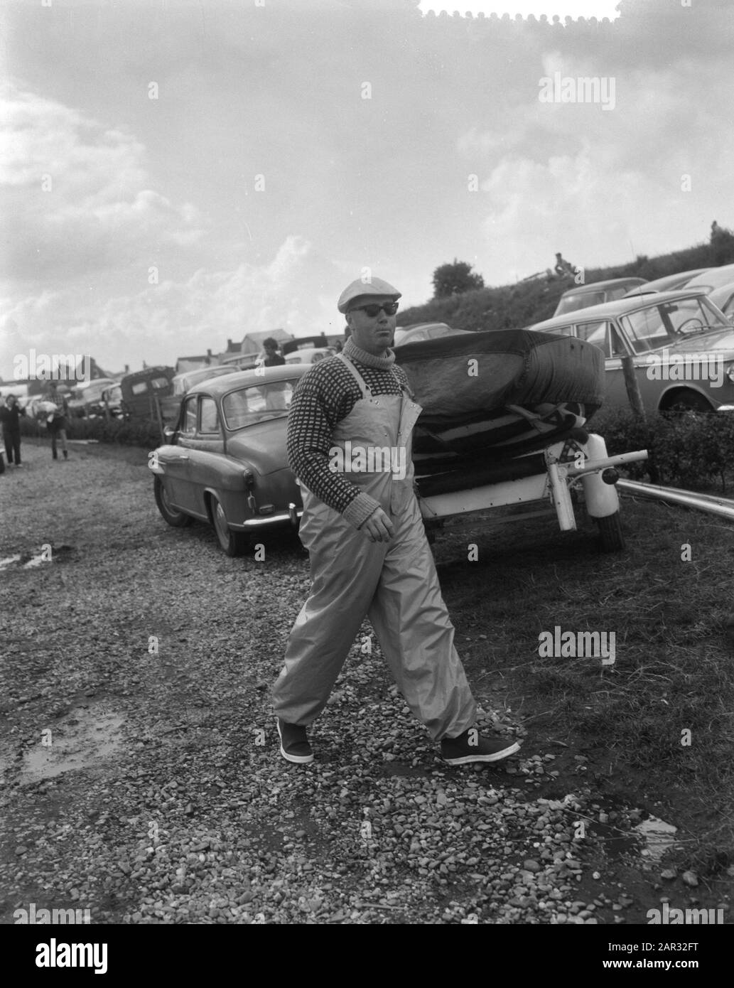 Marinai per Tokyo, H. Willems Data: 8 agosto 1964 Località: Giappone, Tokyo Parole Chiave: Marinai Nome personale: H. Willems Nome dell'istituzione: Olympics Foto Stock