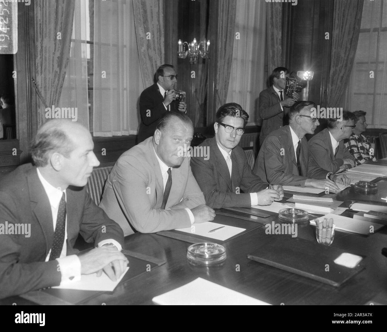 Numero Tecnici Cinesi In Seconda Sezione Data: 5 Agosto 1966 Località: L'Aia, Zuid-Holland Nome Dell'Istituzione: Seconda Sezione Foto Stock