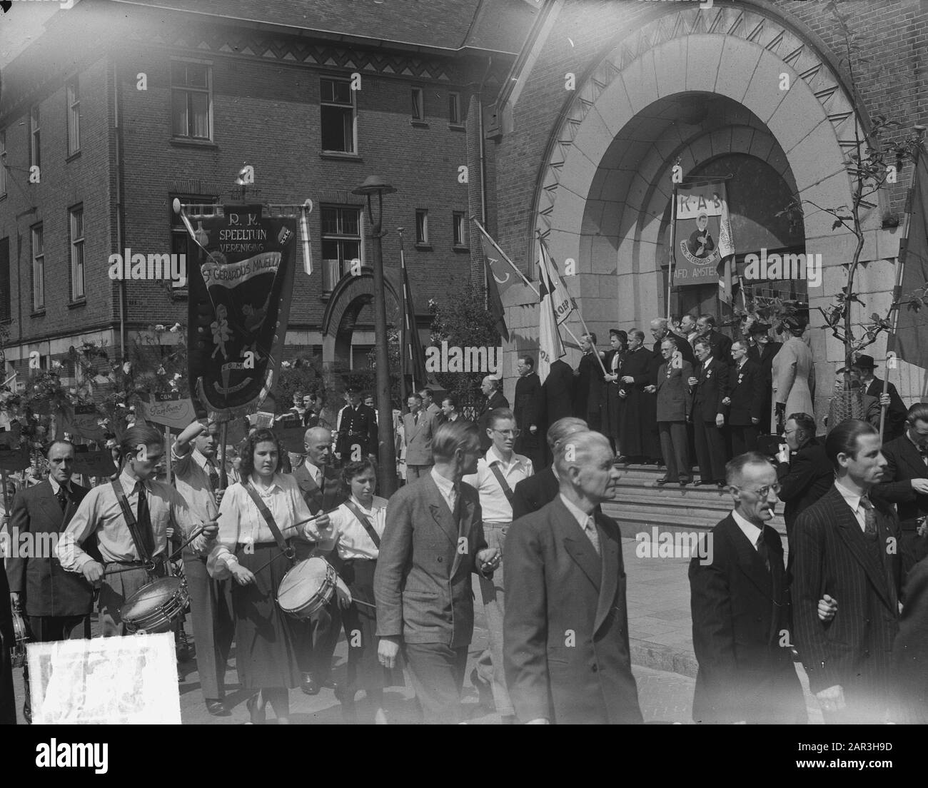 Enciclyekfeest Gerardus Marjella Parochie Amsterdam Data: 20 Maggio 1951 Località: Amsterdam, Noord-Holland Foto Stock
