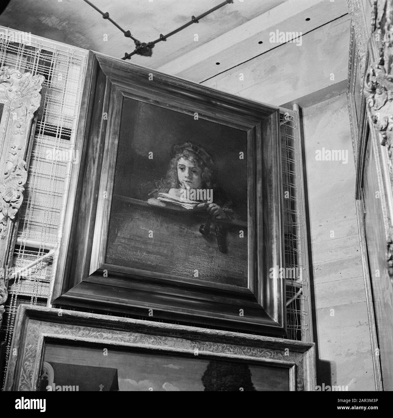 Art: Art Treasures St. Pietersberg [Tito at Rembrandt's desk] Data: 27 luglio 1945 luogo: Maastricht Parole Chiave: Art, seconda guerra mondiale Foto Stock