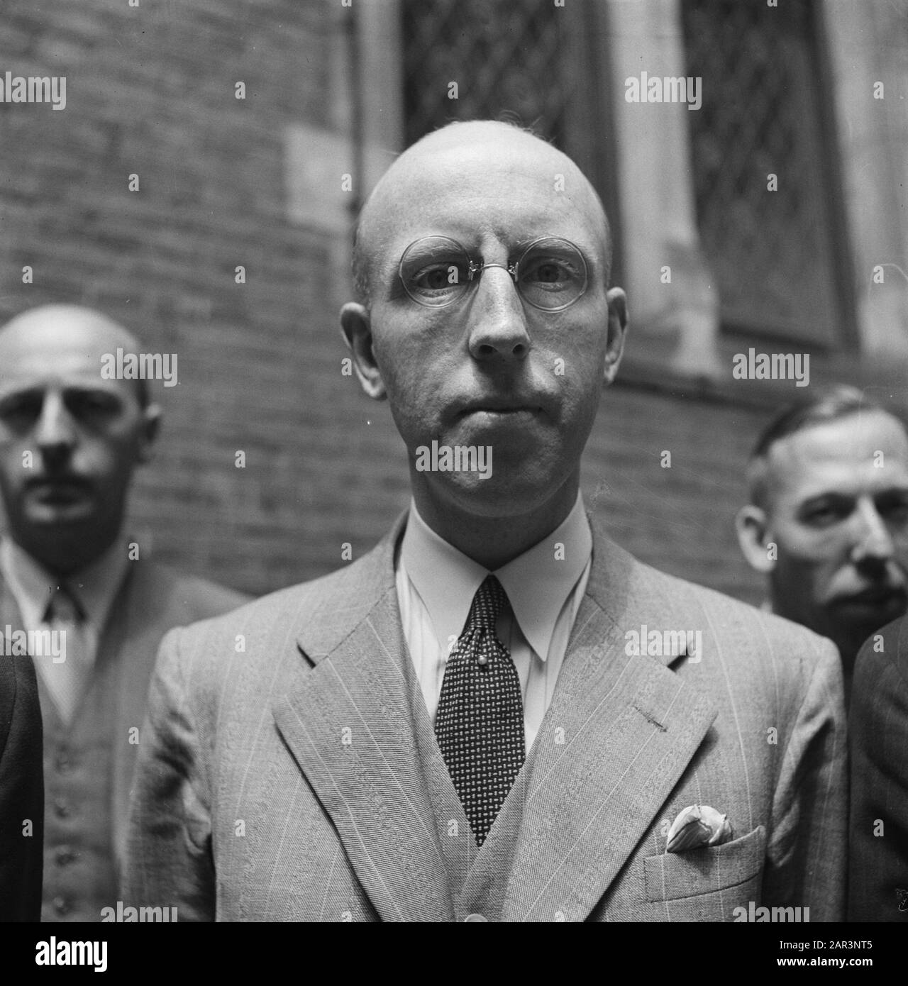 Cabinet Schermerhorn-Drees [Pieter Lieftinck, Minister Of Finance] Data: 24 Giugno 1945 Parole Chiave: Ministri, Ritratti, Seconda Guerra Mondiale Nome Personale: Lieftinck, Pieter Foto Stock