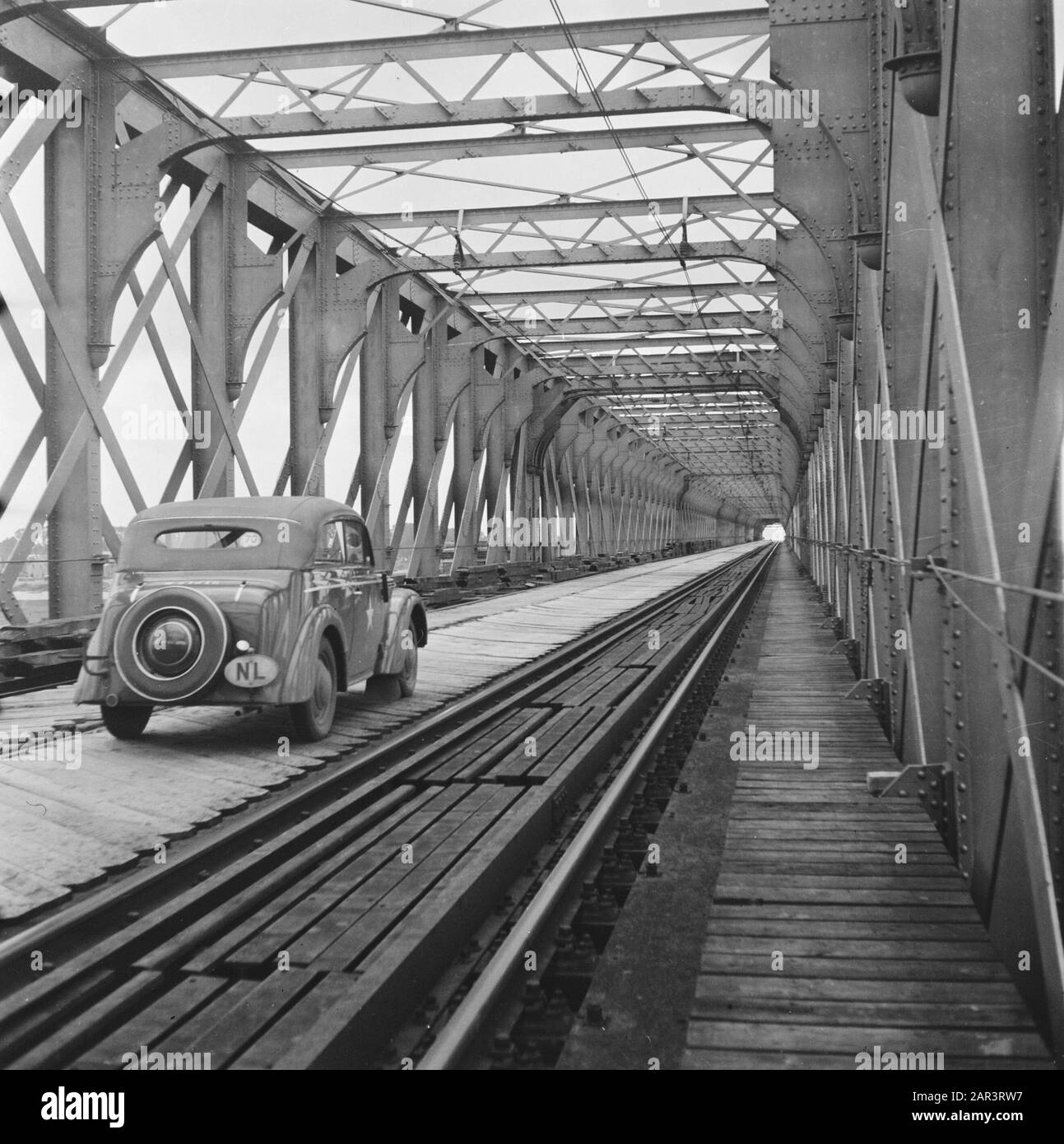 Vernielingen: Moerdijk Moerdijkbrug Data: 1945 Parole Chiave: Seconda Guerra Mondiale, Distruzione Nome Personale: Moerdijk Foto Stock