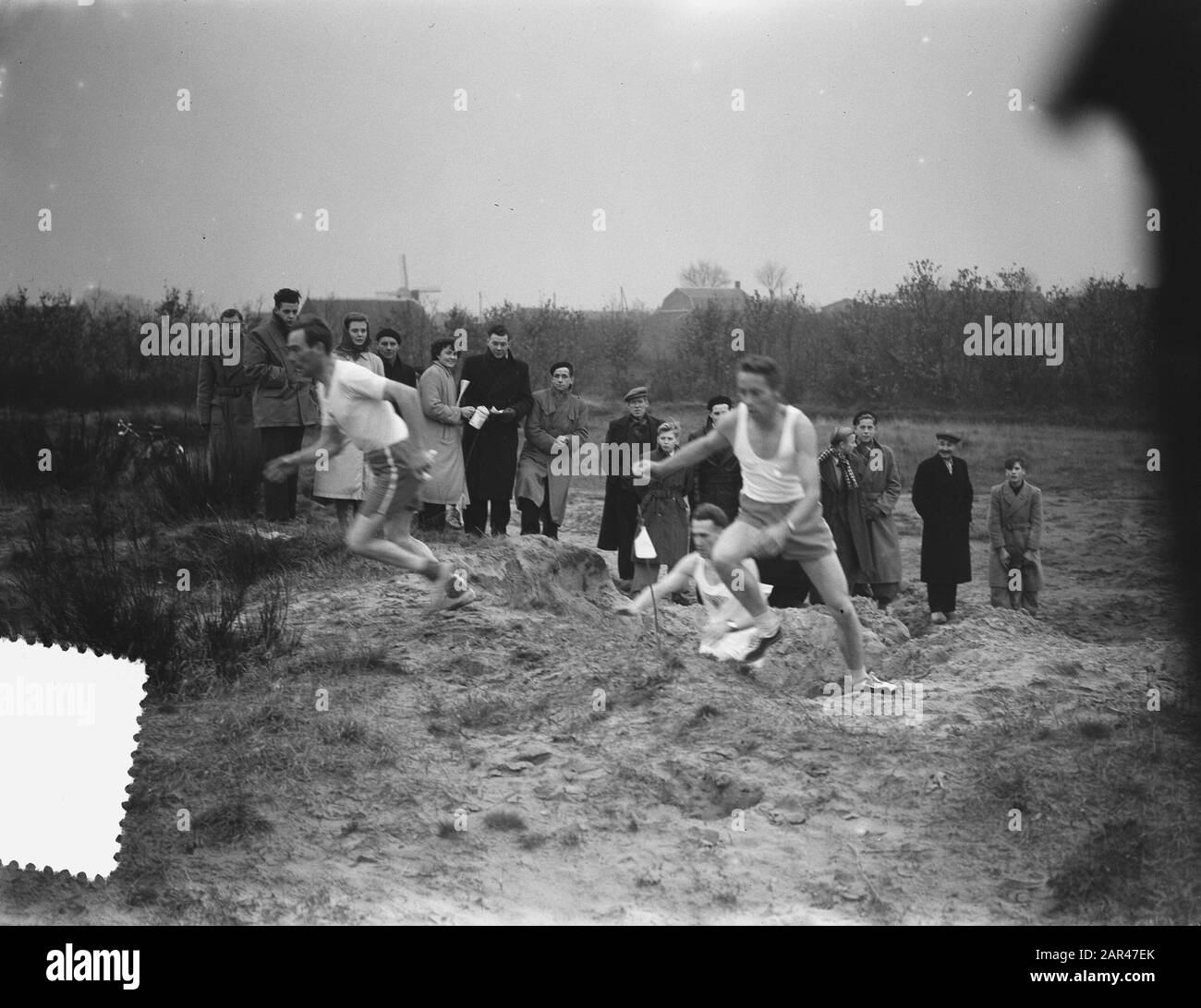 International Crossloop Olympia '47 a Halsteren Data: 15 novembre 1952 Località: Halsteren Parole Chiave: Atletica, cross-country running Nome personale: Zande, Janus van der Foto Stock