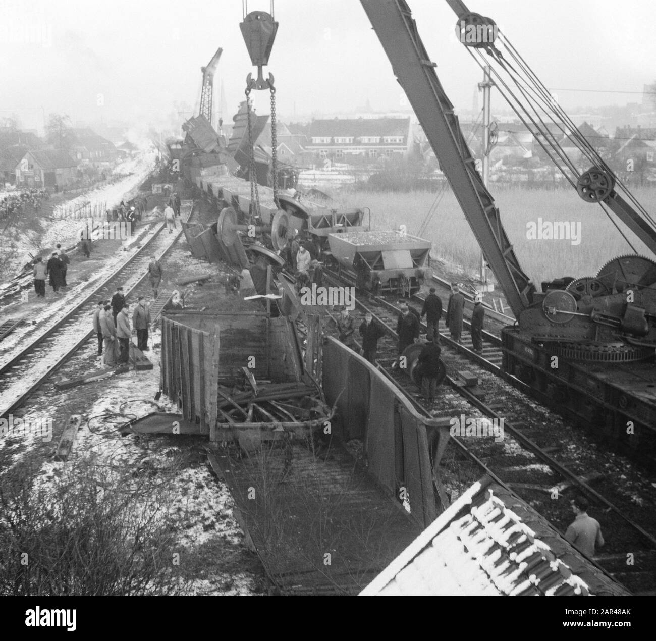 Collisione Ferroviaria Zutphen Data: 25 Novembre 1952 Località: Gelderland, Zutphen Parole Chiave: Collisioni Ferroviarie Foto Stock