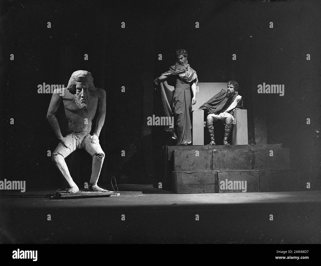 Les Mouches (pers) Data: 17 aprile 1947 Parole Chiave: Stampa Foto Stock