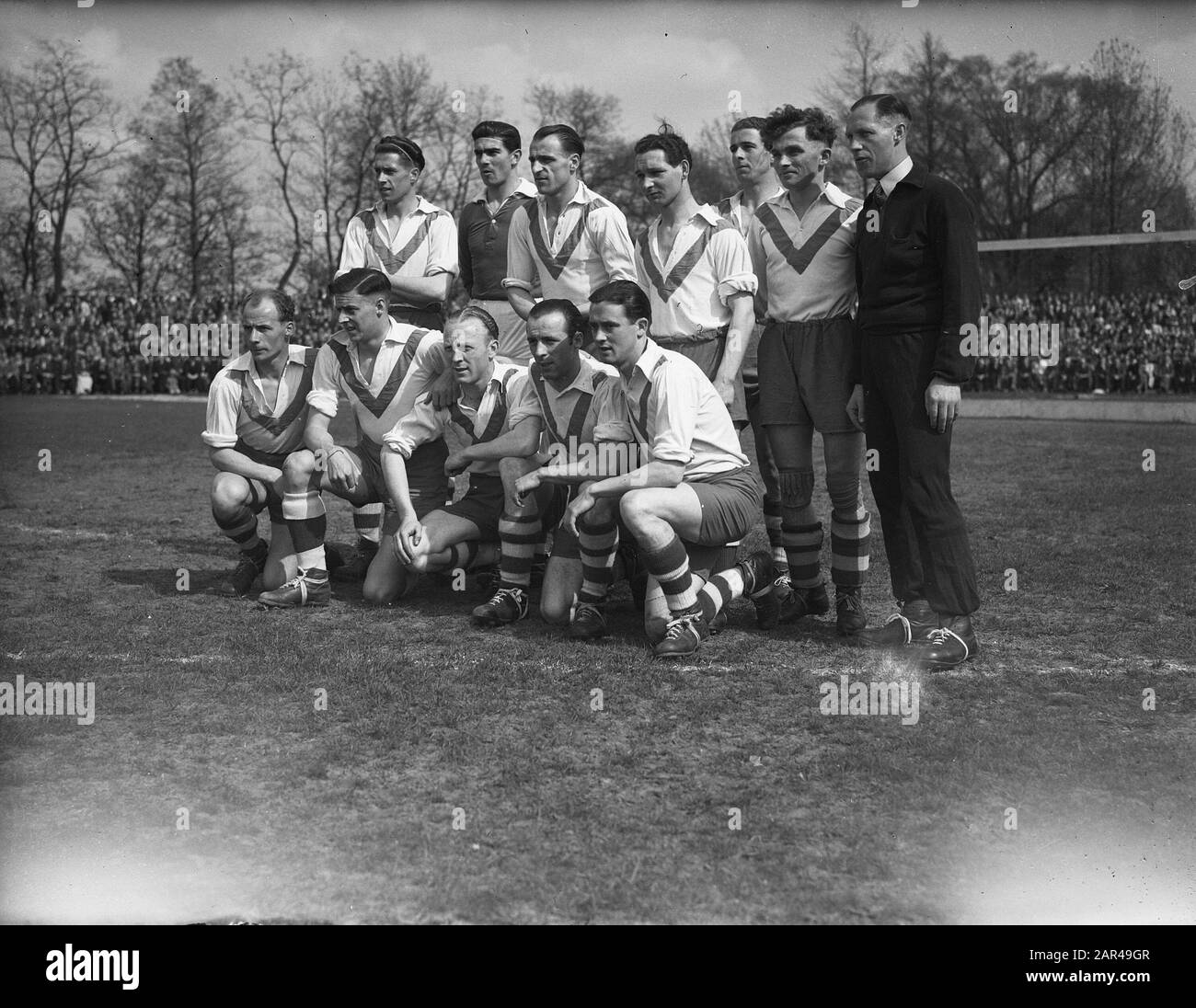 PSV-Sittardse Boys 0-0. Secondo da portiere di sinistra Frans de Munck Data: 20 aprile 1947 luogo: Eindhoven Parole Chiave: Squadre, sport, calcio Nome istituto: Sittardse Boys Foto Stock