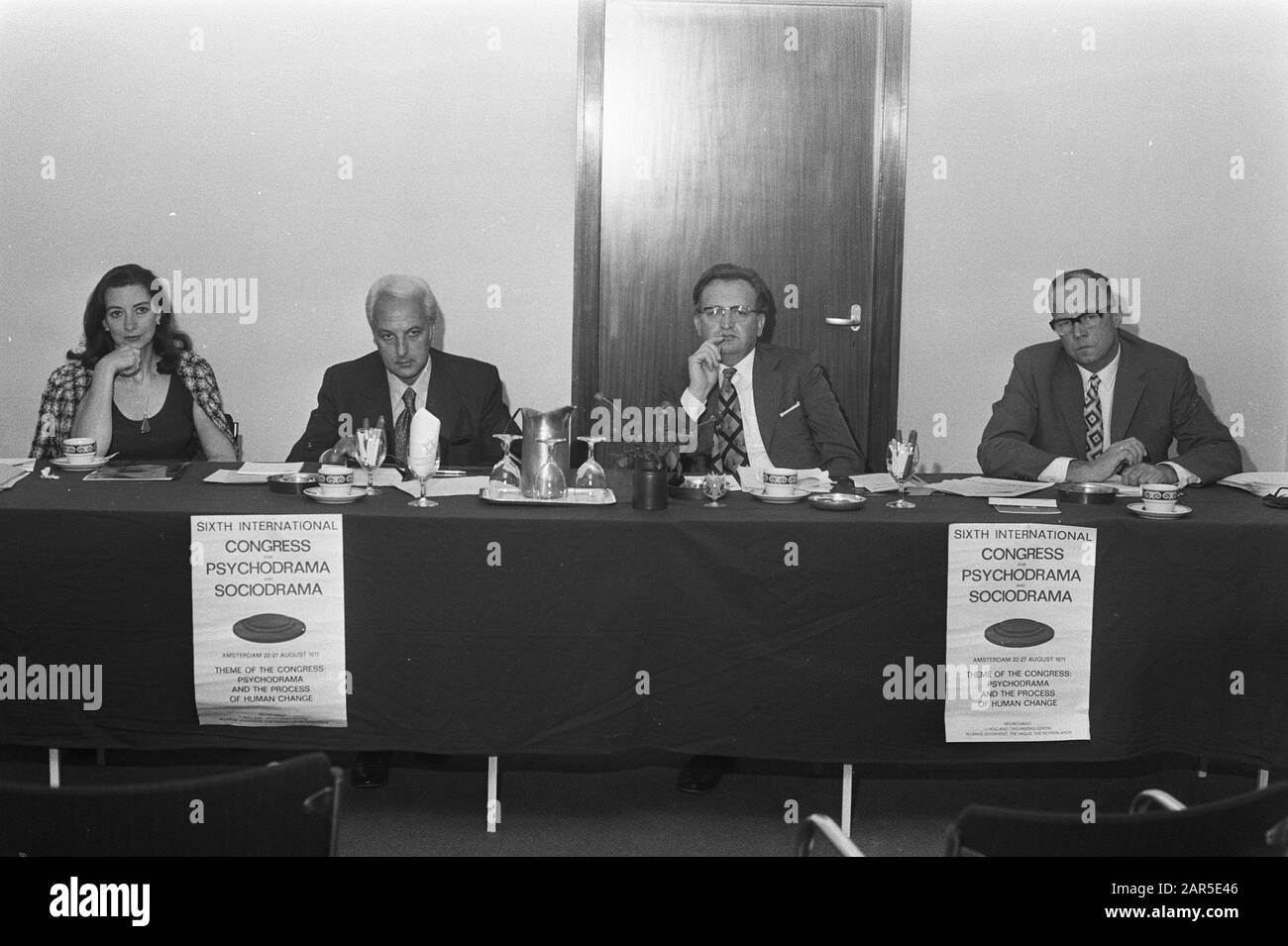 Convegno internazionale per psicodramma e sociodramma ad Amsterdam Data: 16 agosto 1971 Località: Amsterdam, Noord-Holland Parole Chiave: Congressi Foto Stock